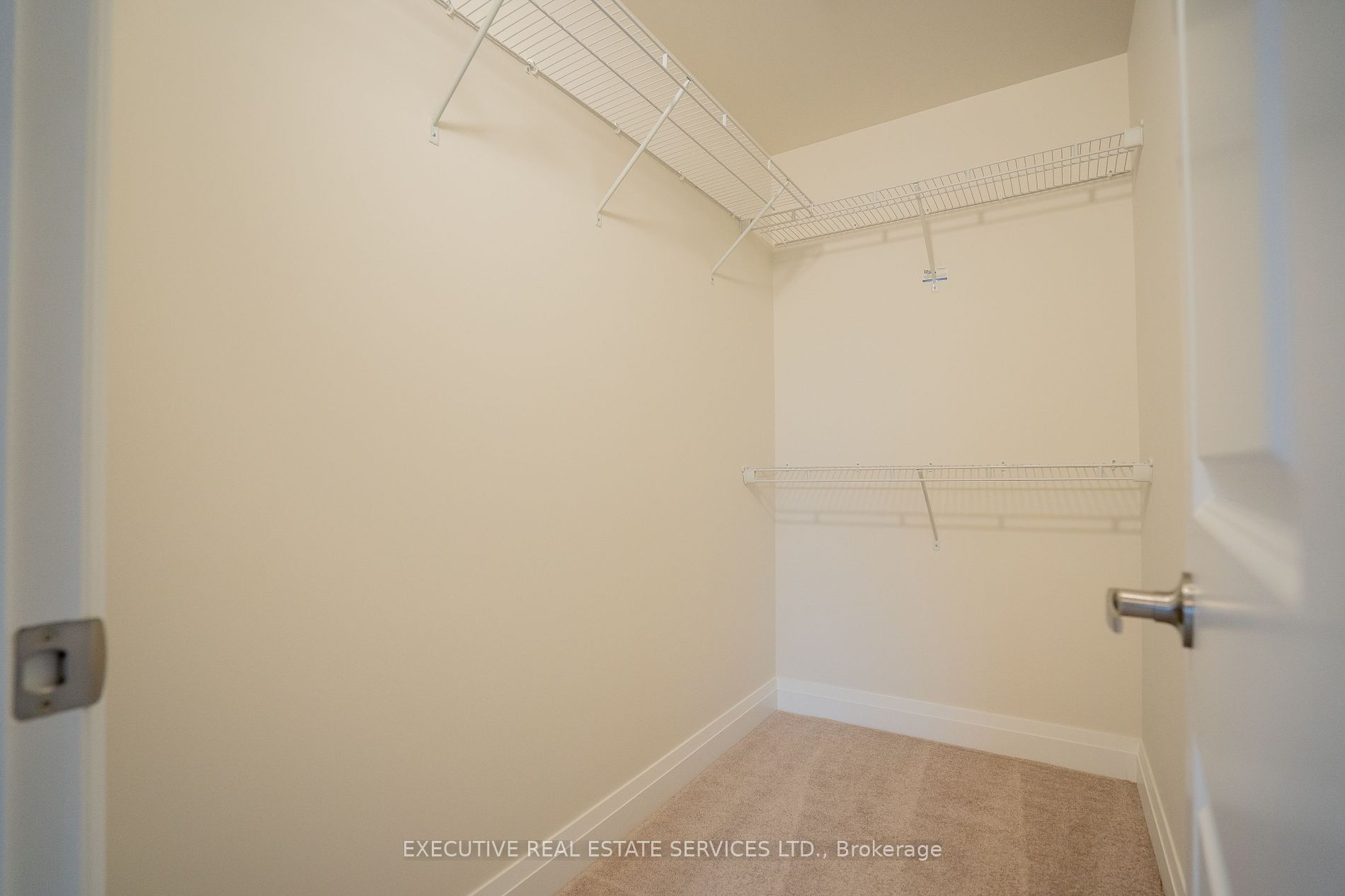 612 Wedlock Lane