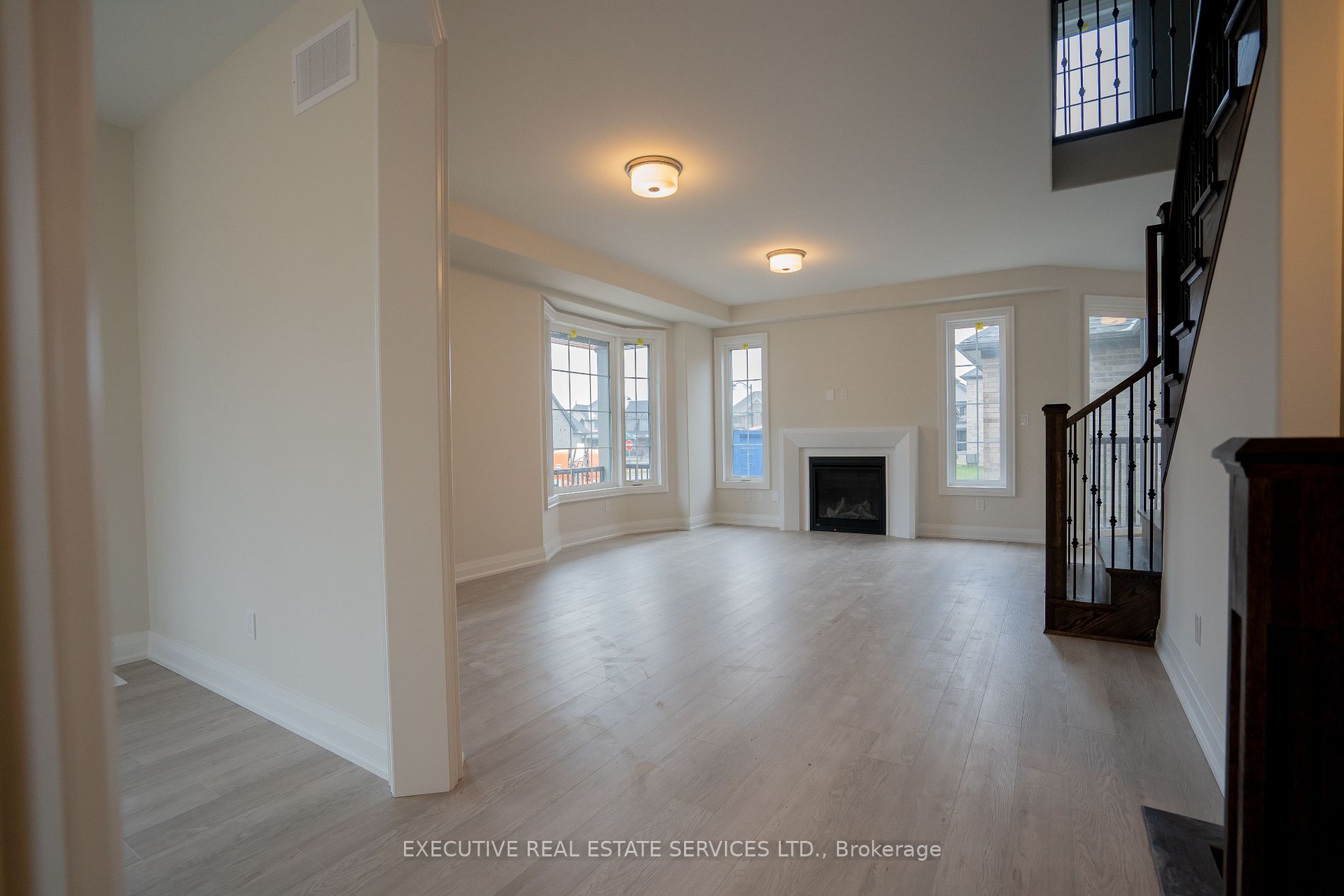 612 Wedlock Lane