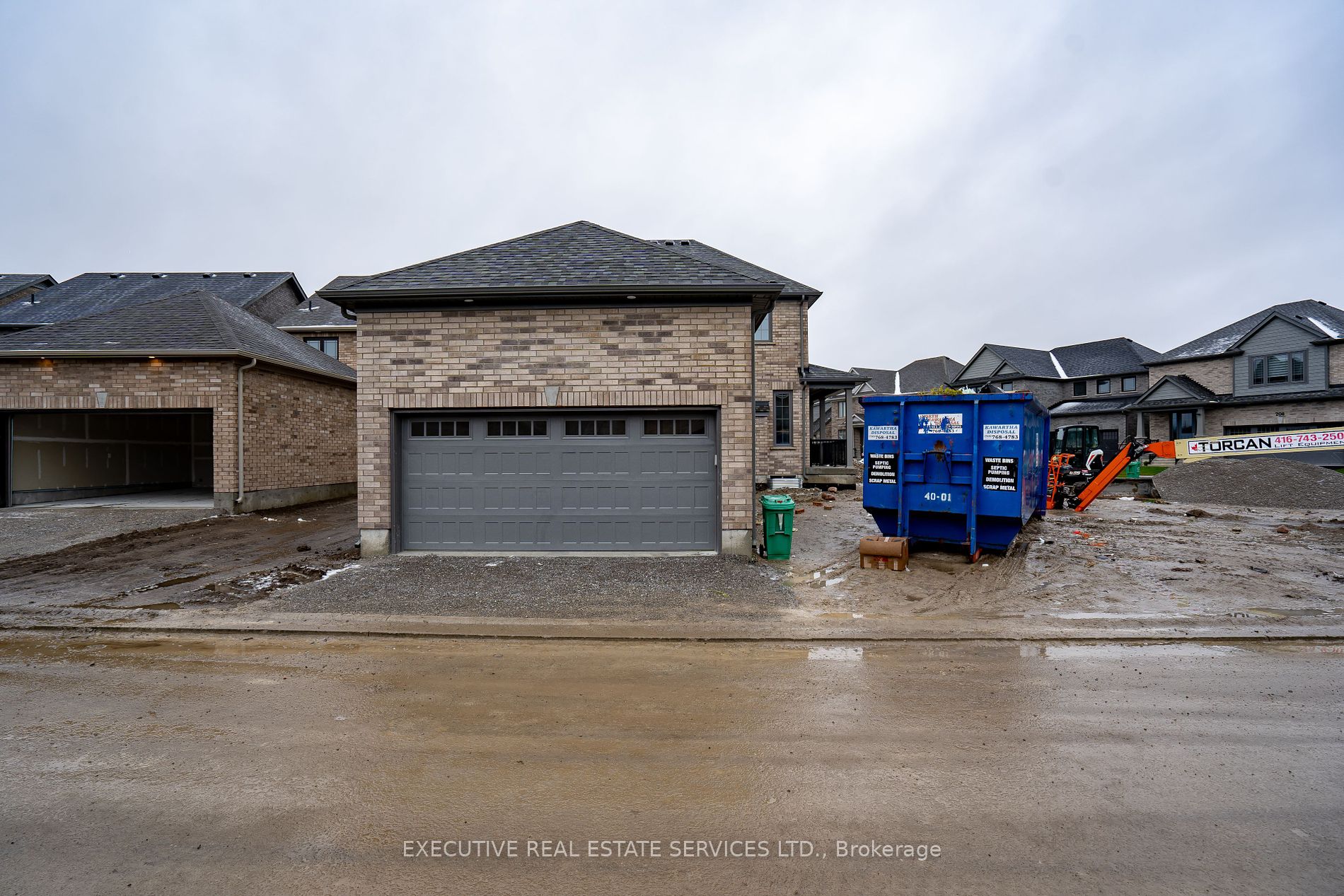 612 Wedlock Lane