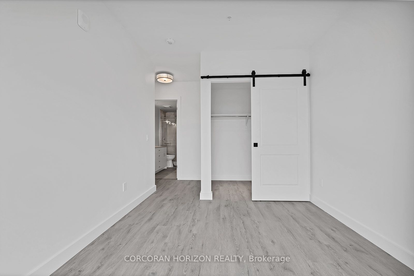 15 Glebe St, #1511