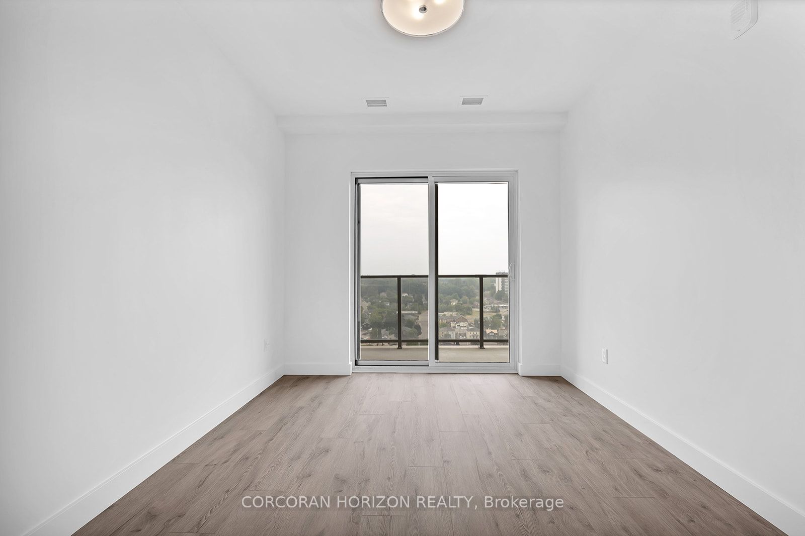 15 Glebe St, #1511