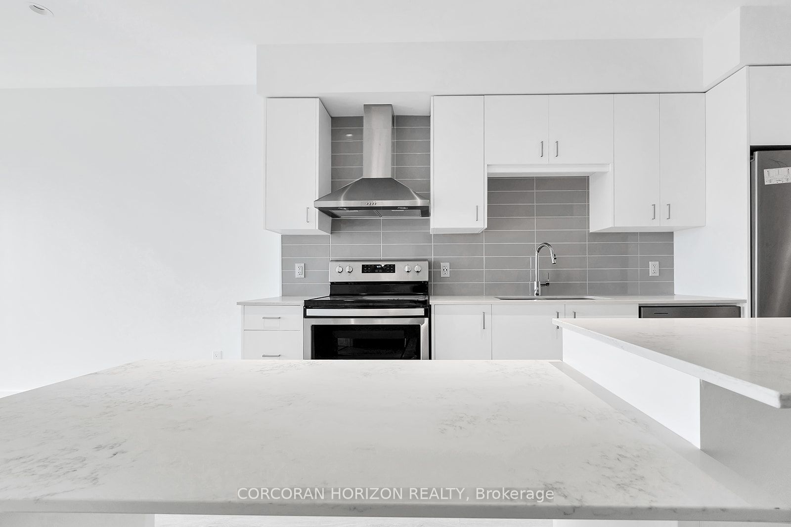 15 Glebe St, #1511