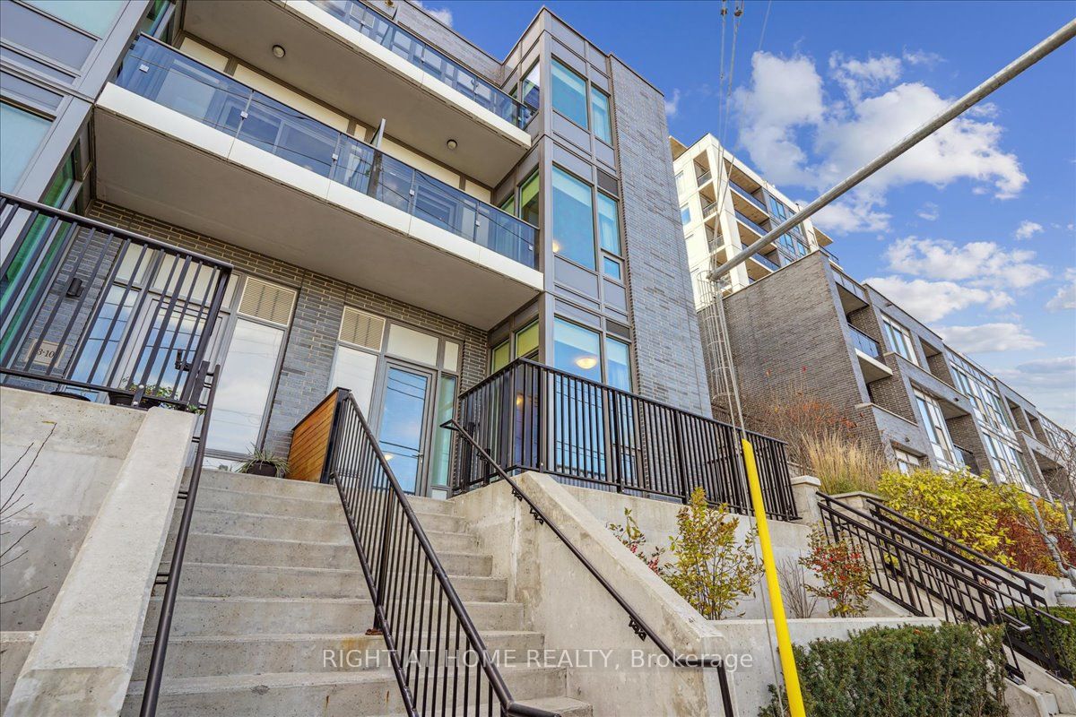 73 Arthur St S, #101