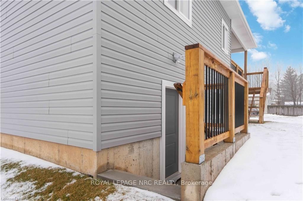 735 Dominion Road