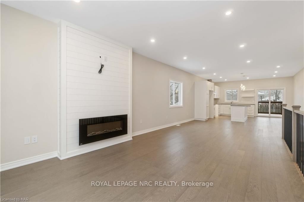 735 Dominion Road