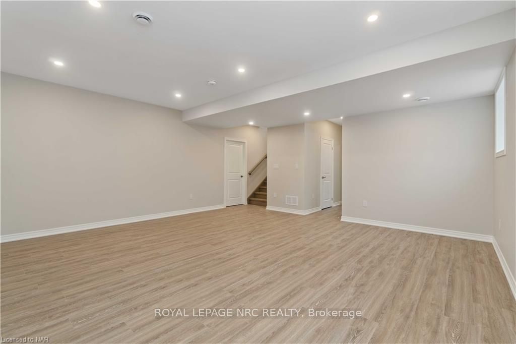 735 Dominion Road