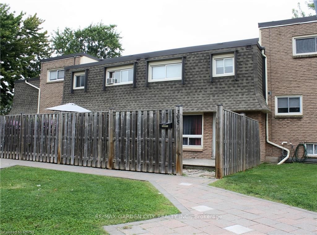 5 Viking Crt, #305