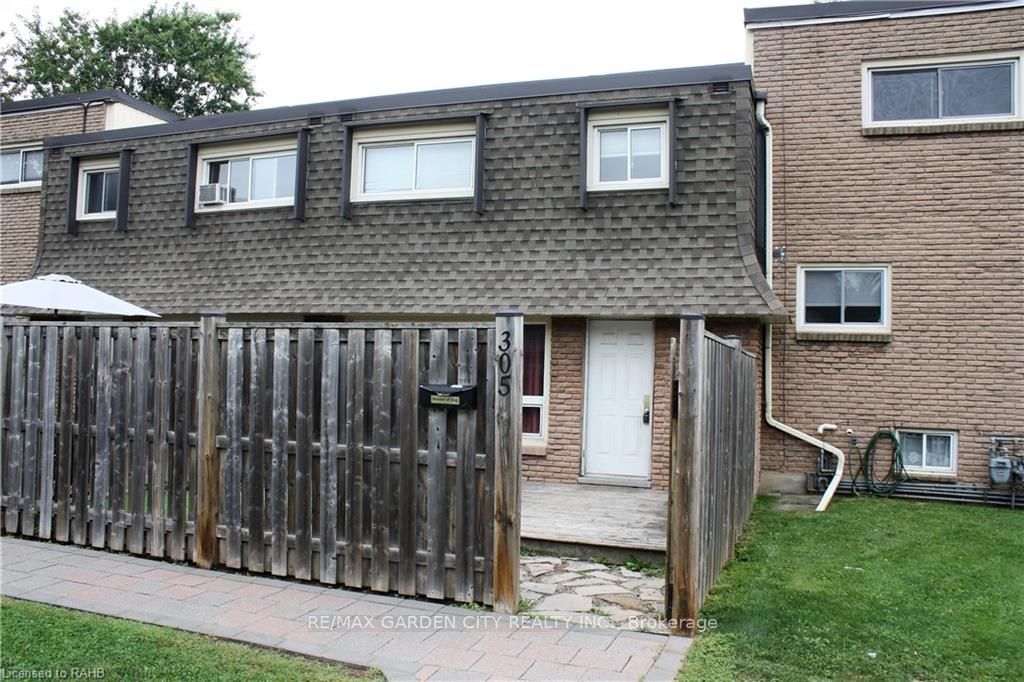5 Viking Crt, #305