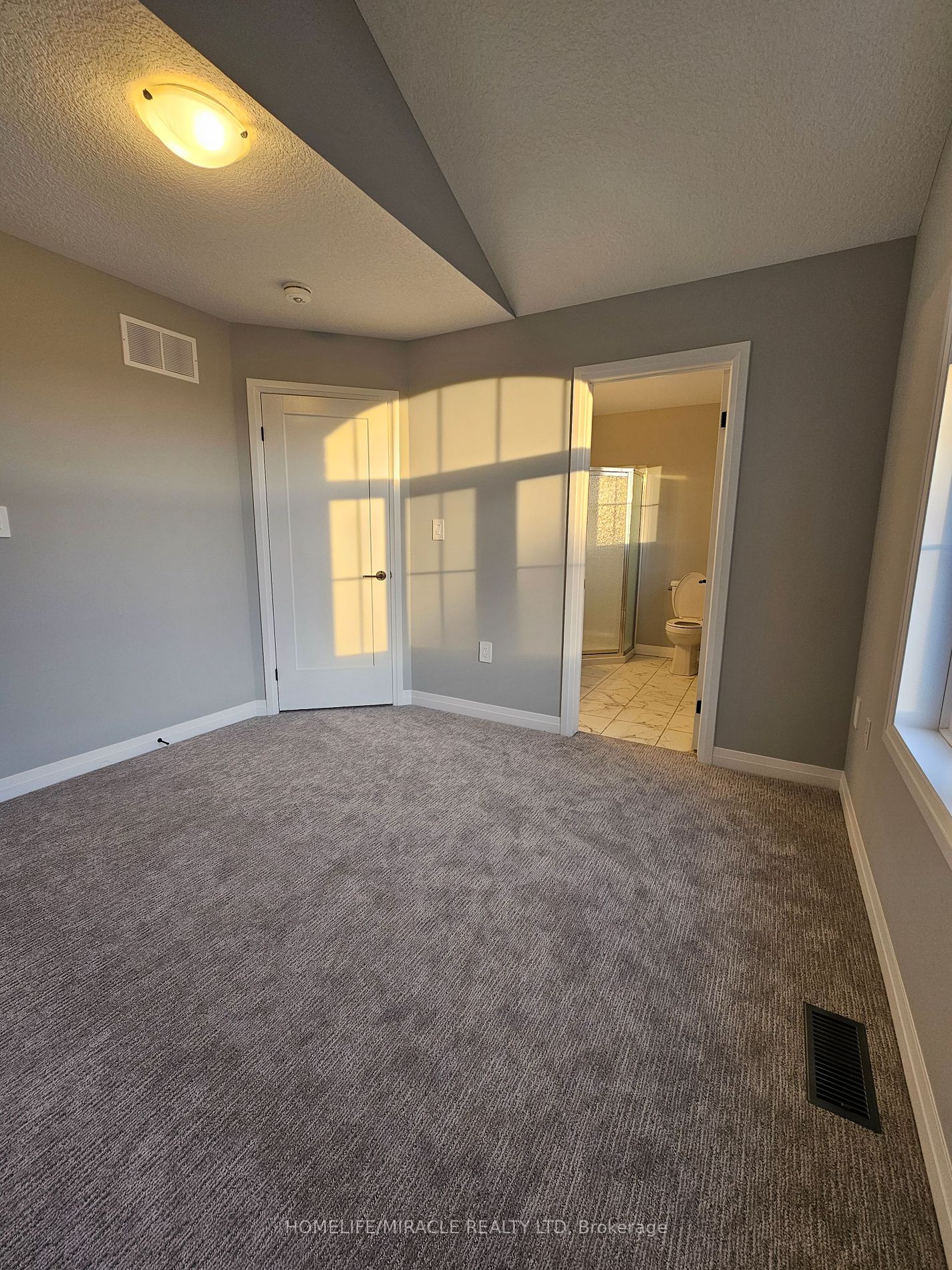 148 Cittadella Boulevard