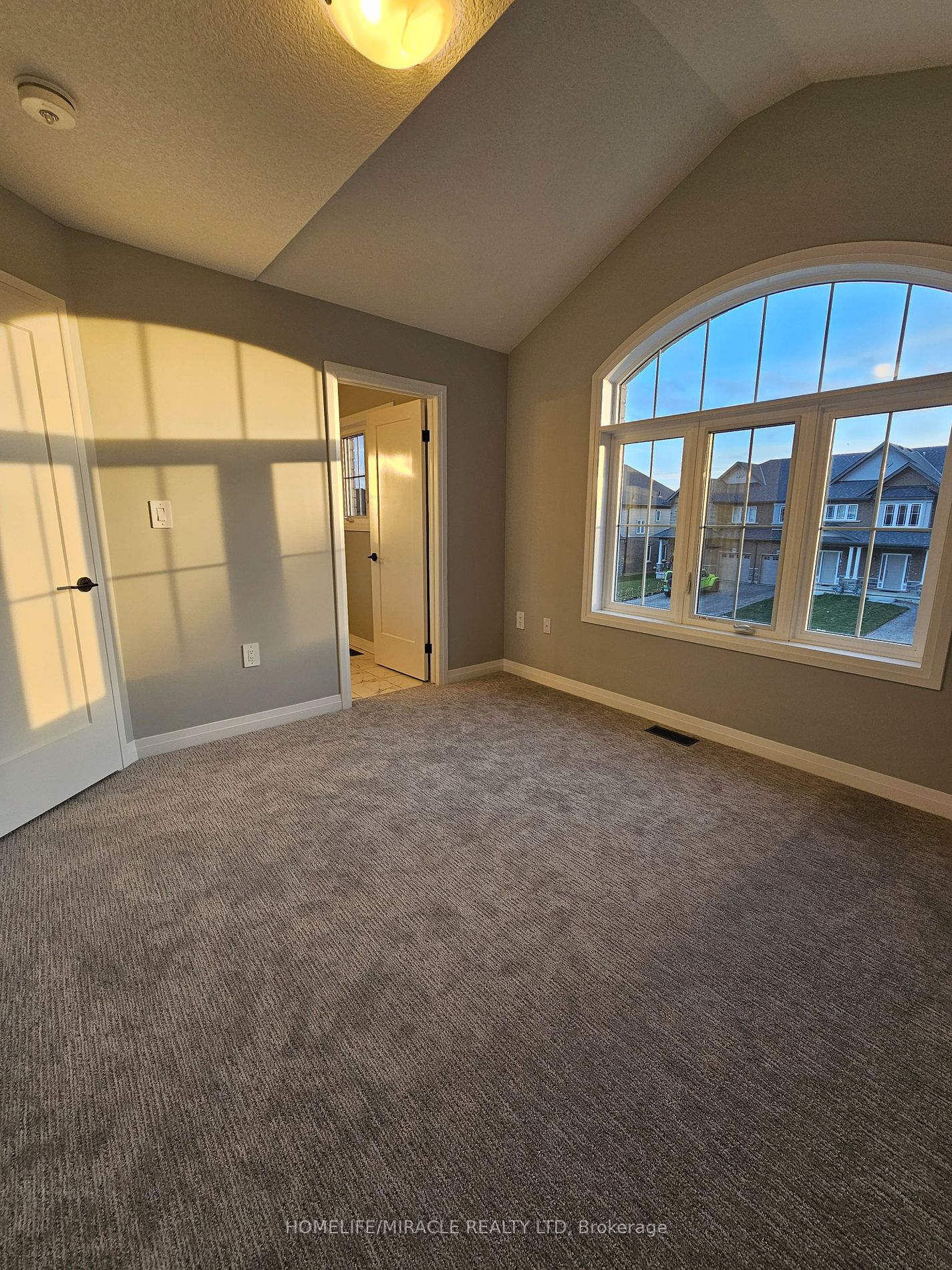 148 Cittadella Boulevard