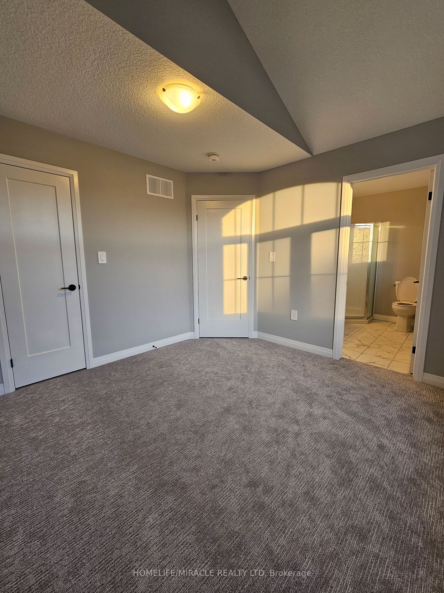 148 Cittadella Boulevard