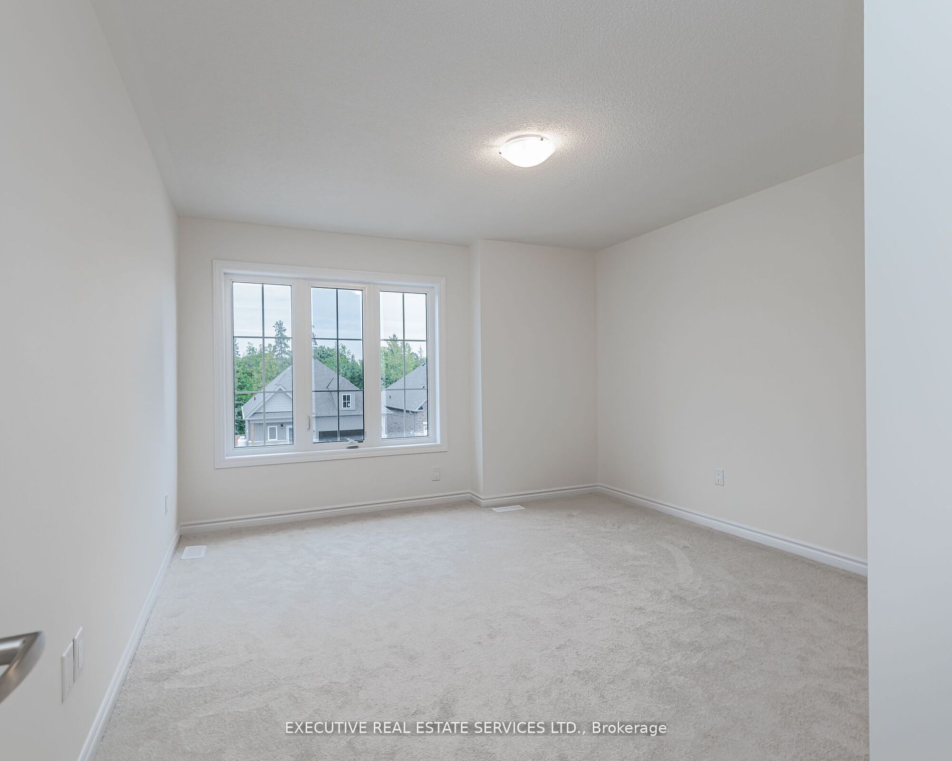 36 Hillcroft Way