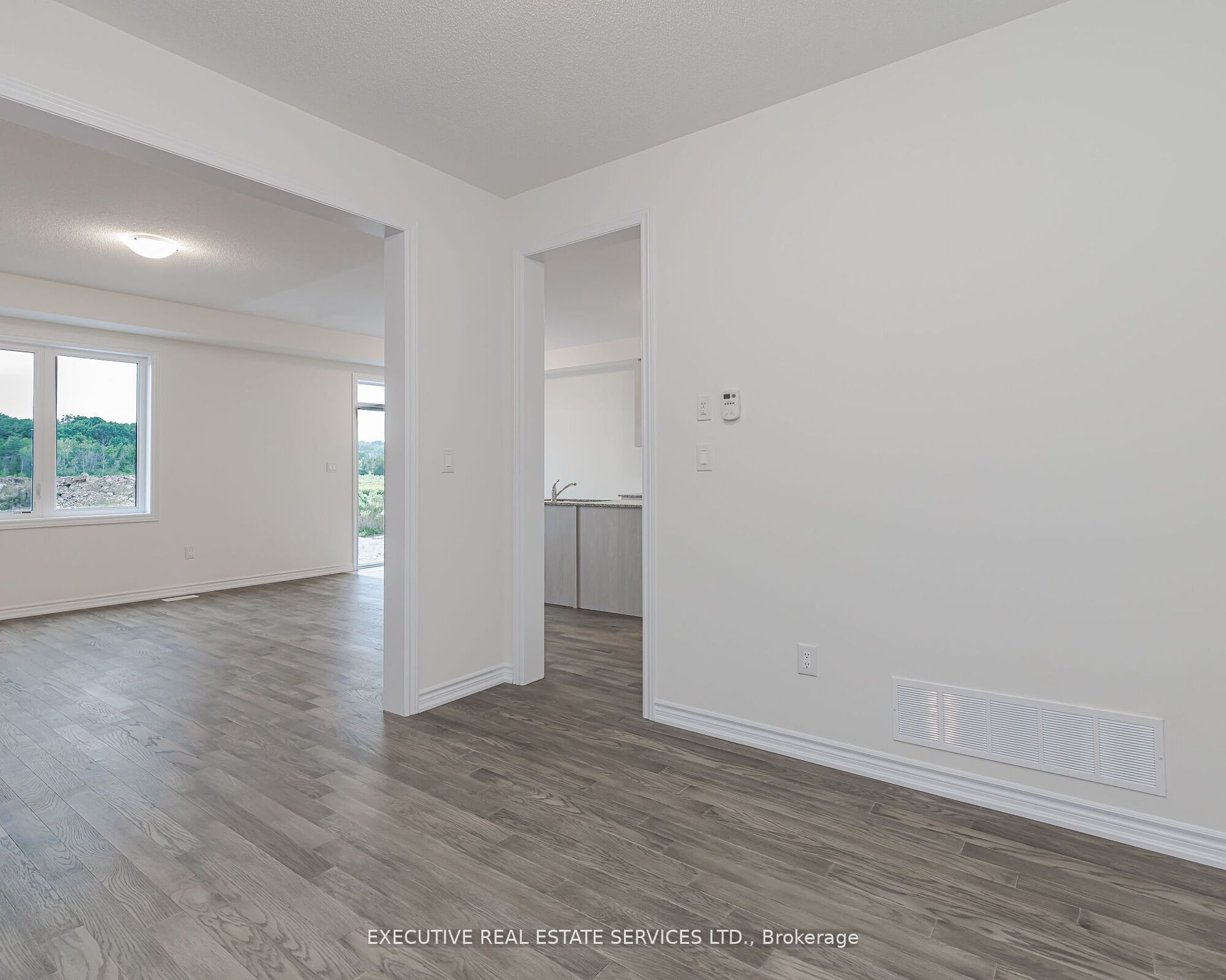 36 Hillcroft Way