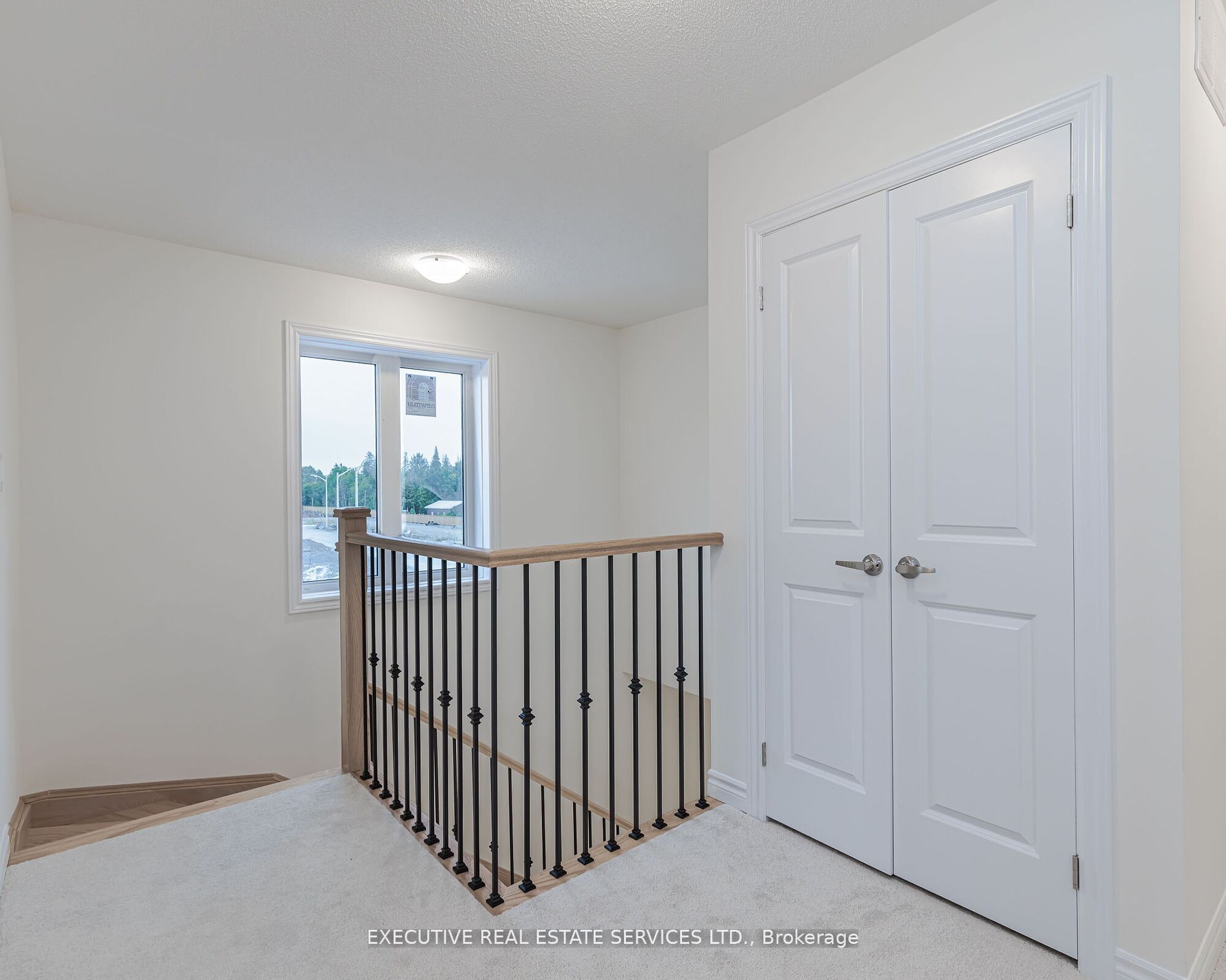 36 Hillcroft Way