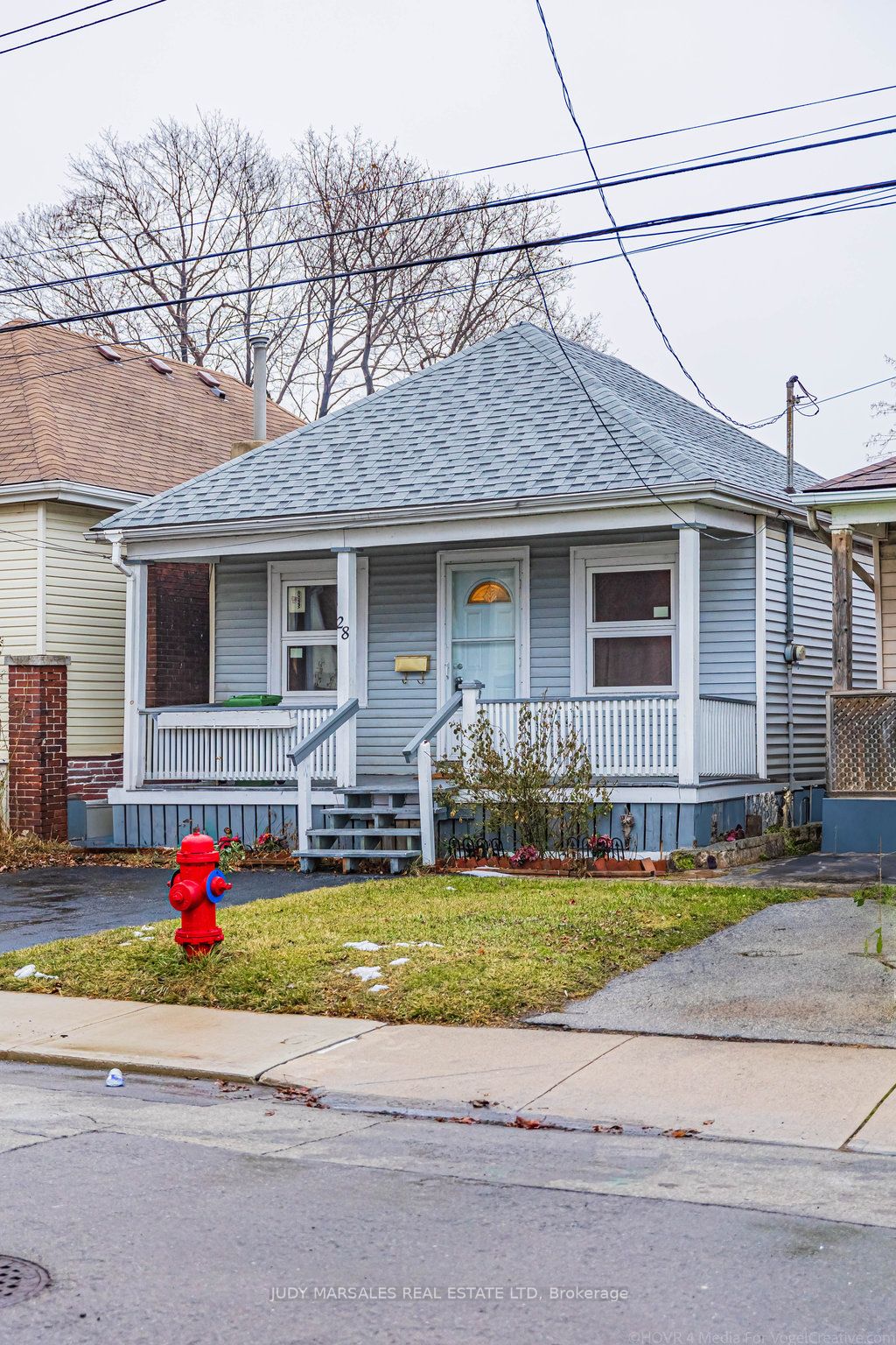 28 Agincourt Avenue
