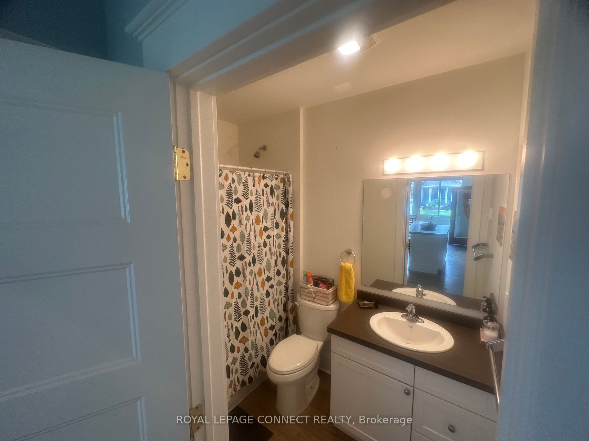 11 Hollow Lane, #219