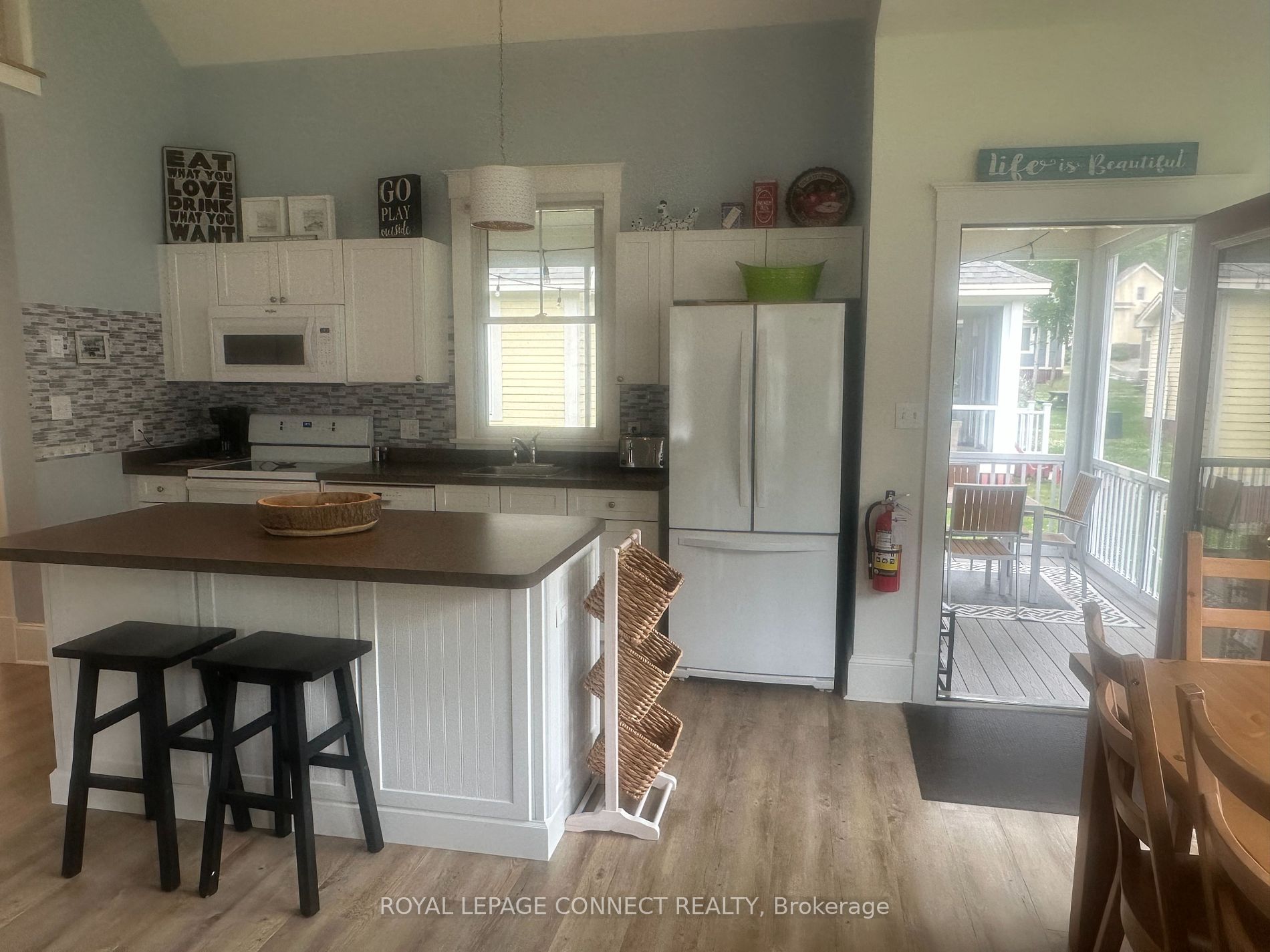 11 Hollow Lane, #219