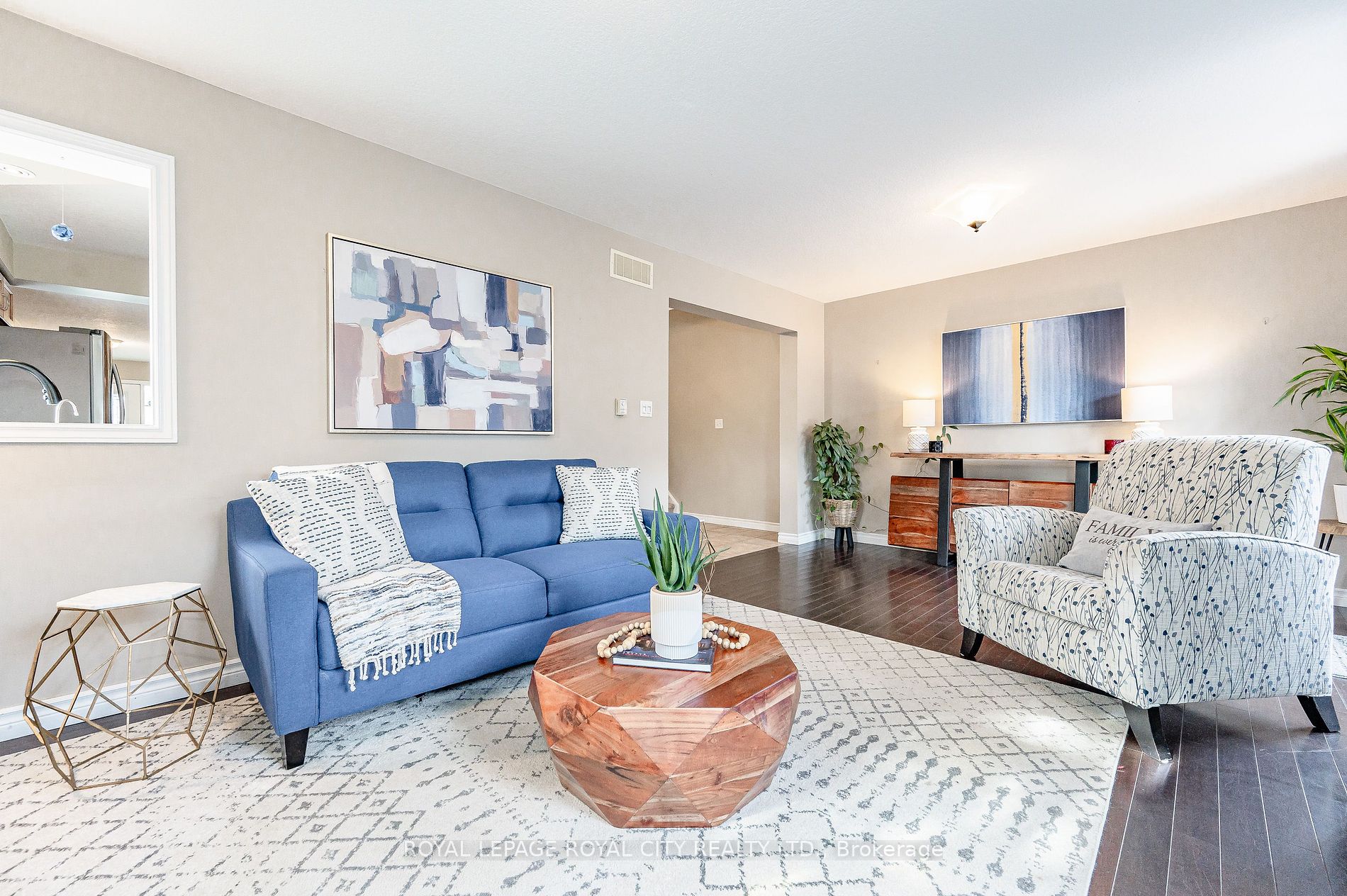20 Shackleton Drive, #28