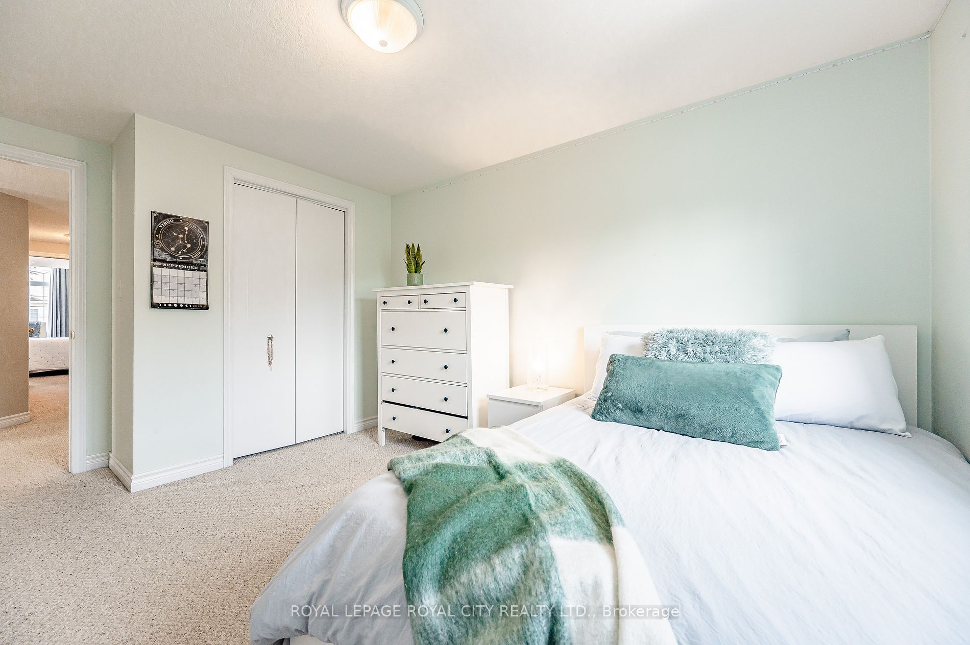 20 Shackleton Drive, #28
