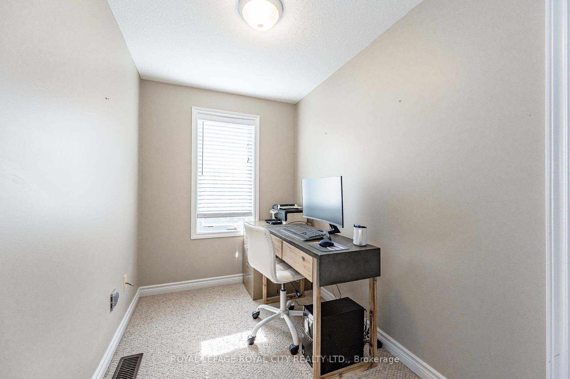 20 Shackleton Drive, #28