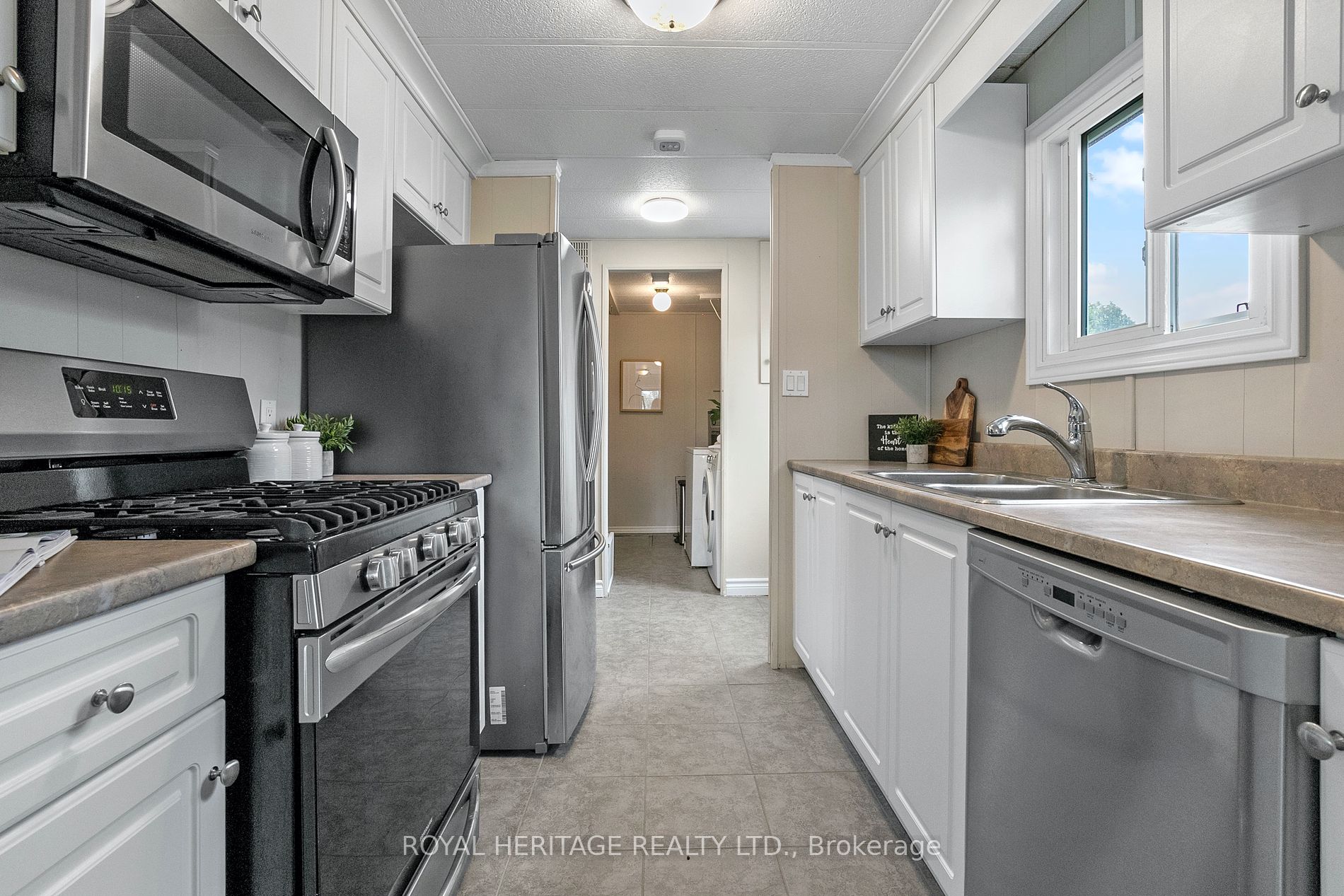 4 Fenelon Way