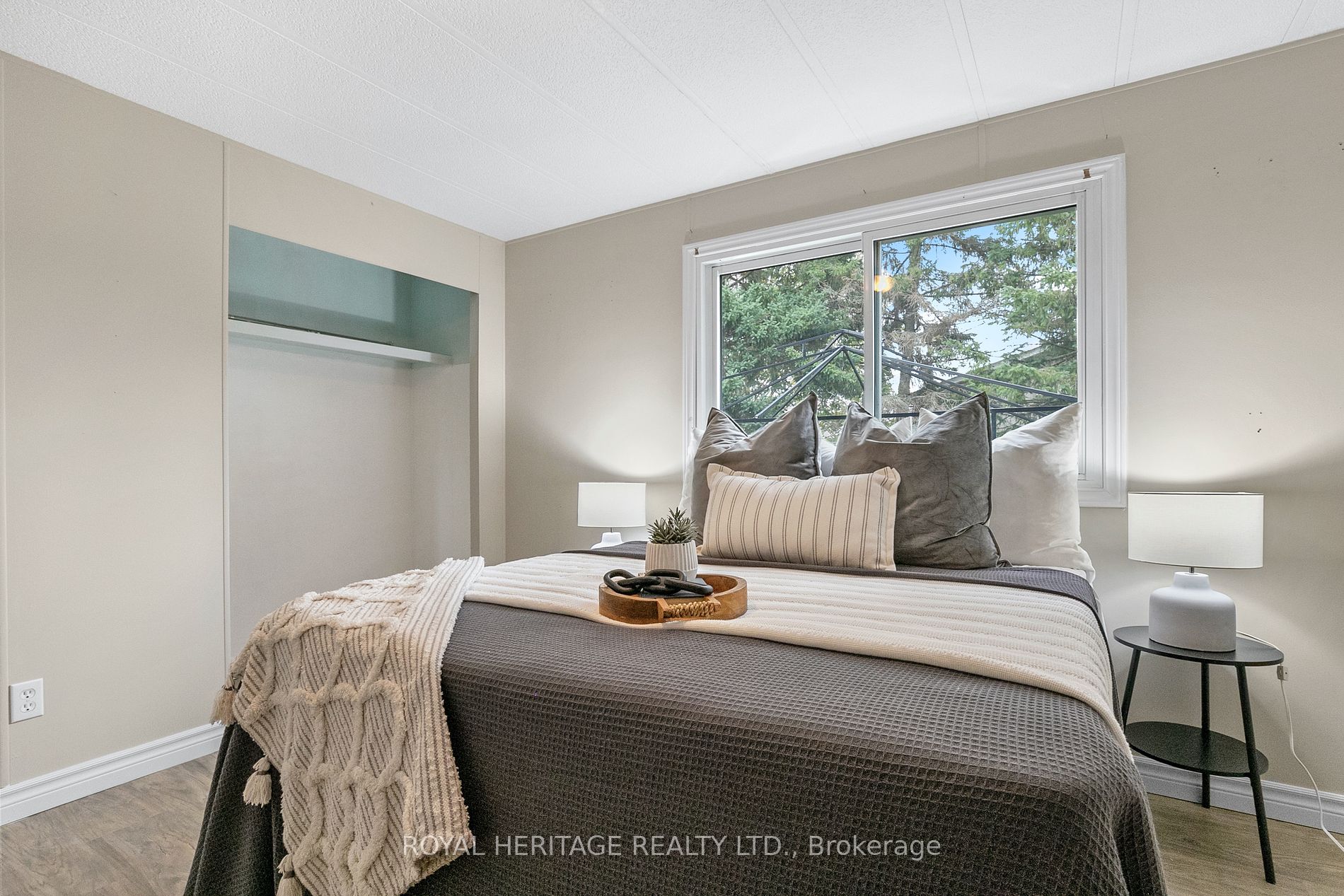 4 Fenelon Way