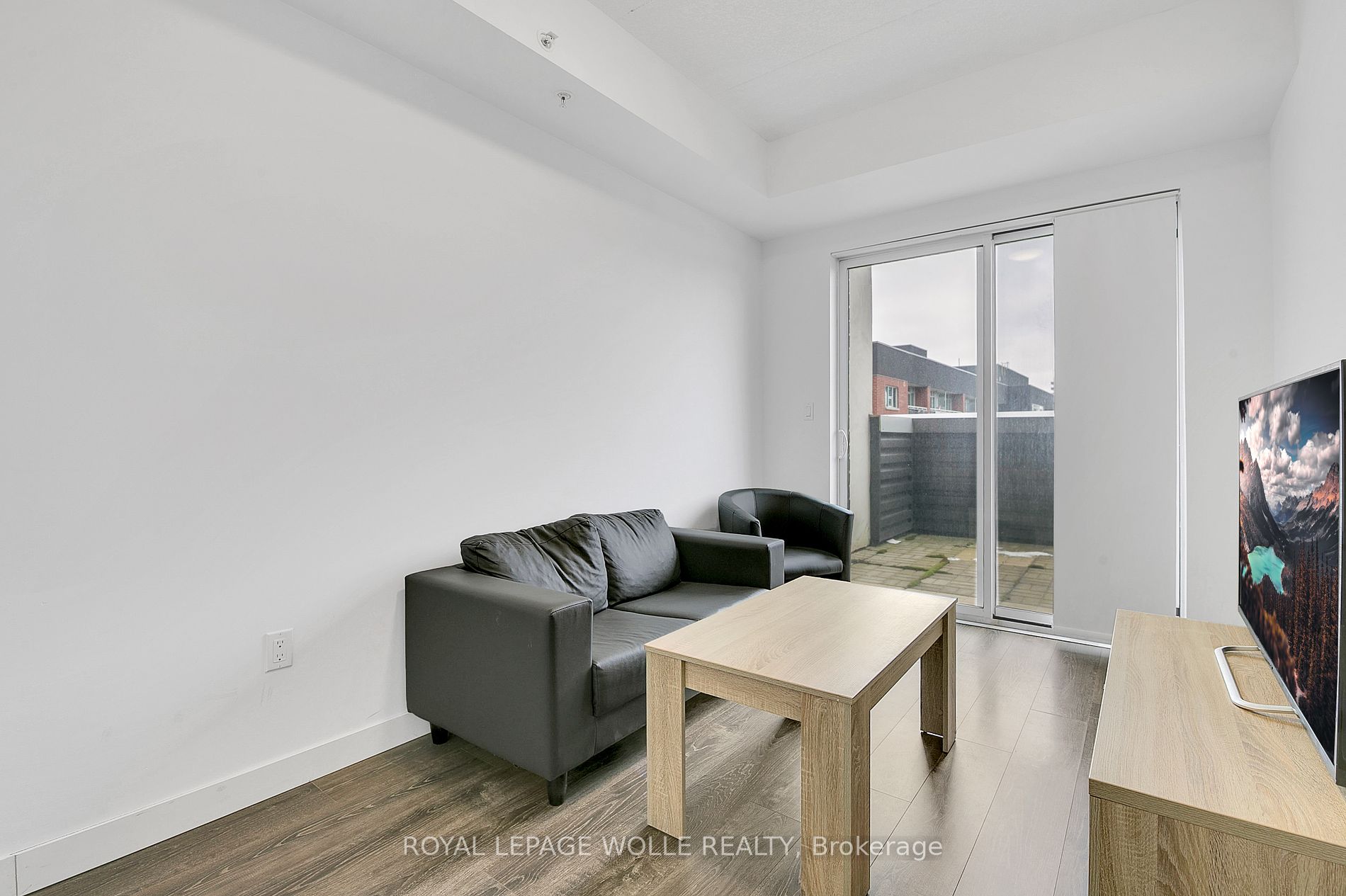 280 LESTER Street #404