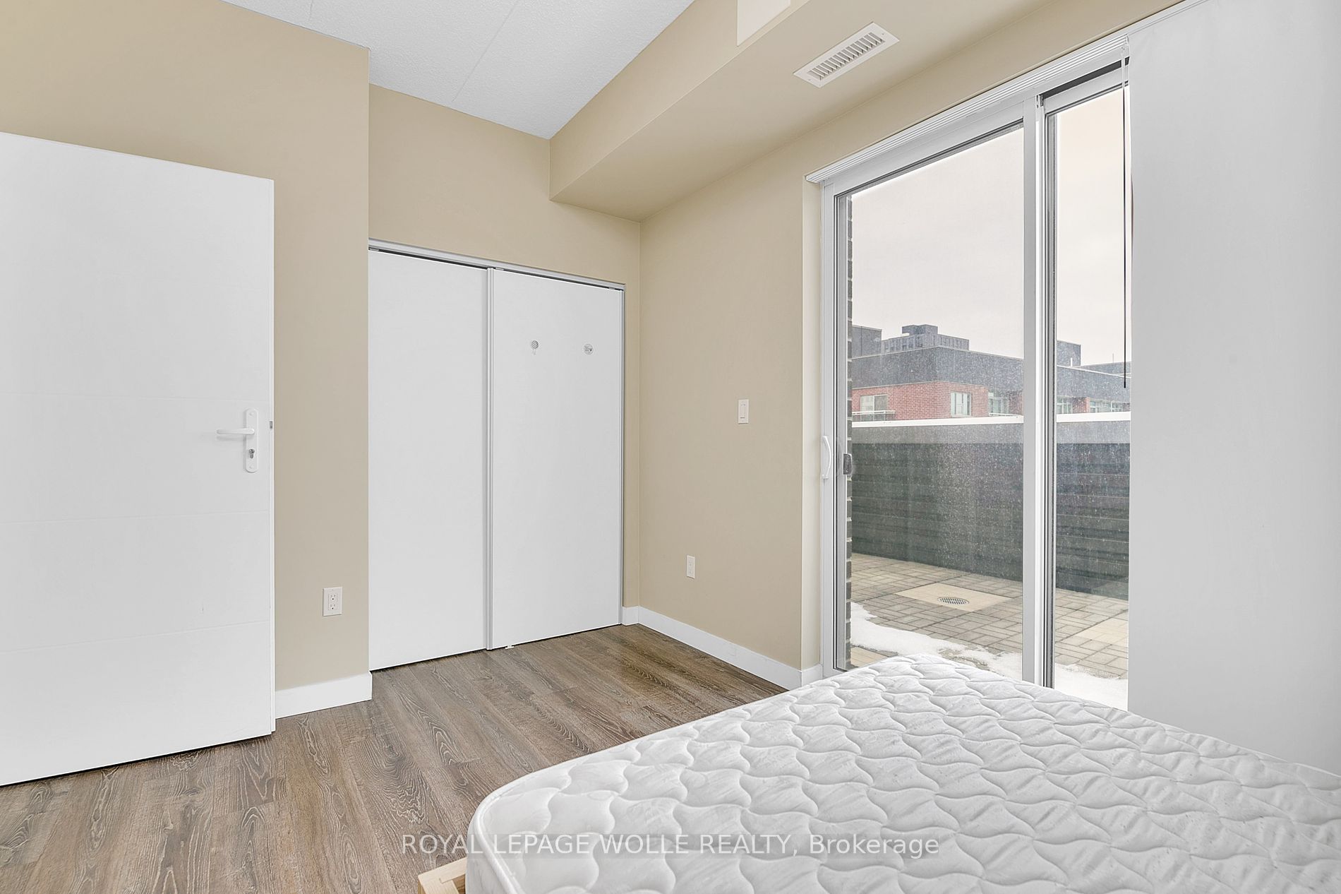 280 LESTER Street #404