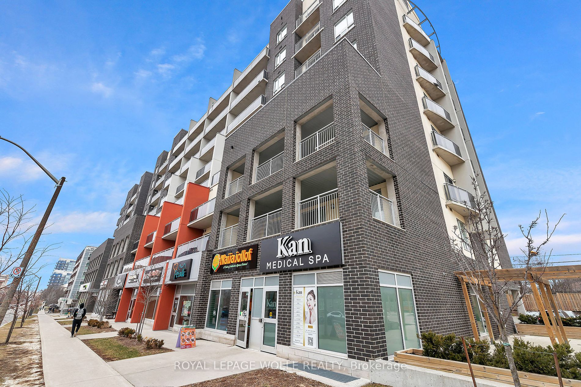 280 LESTER Street #404