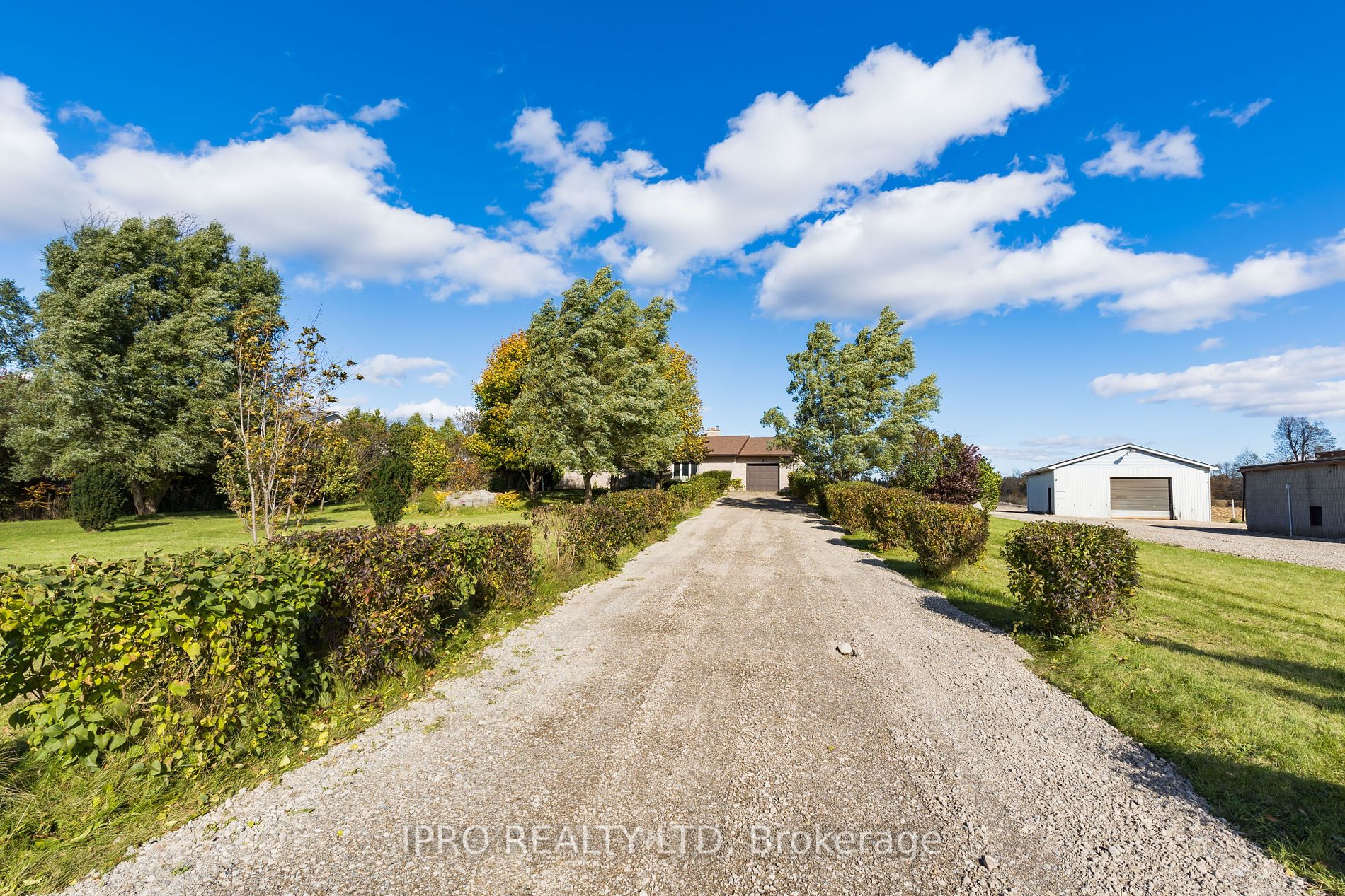 1718 Highway 6 Rd E