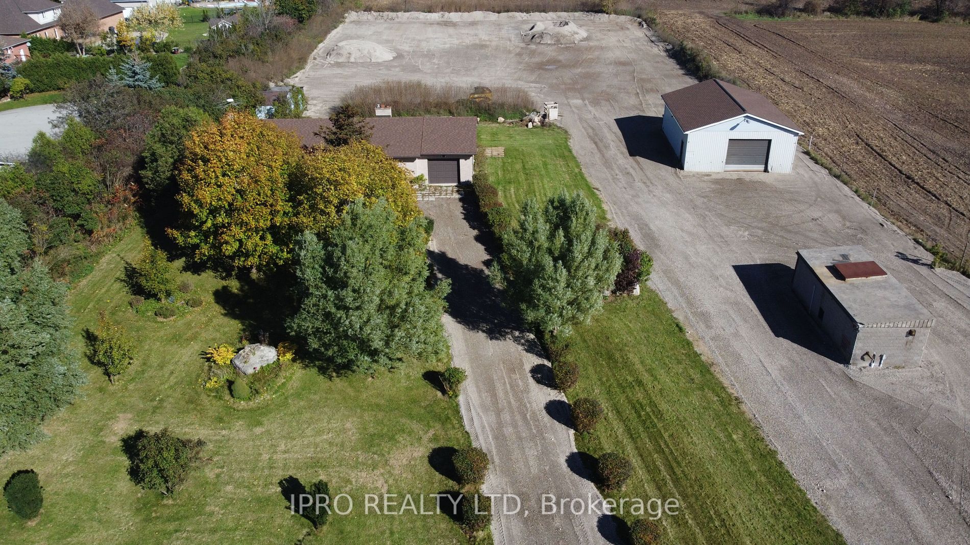 1718 Highway 6 Rd E