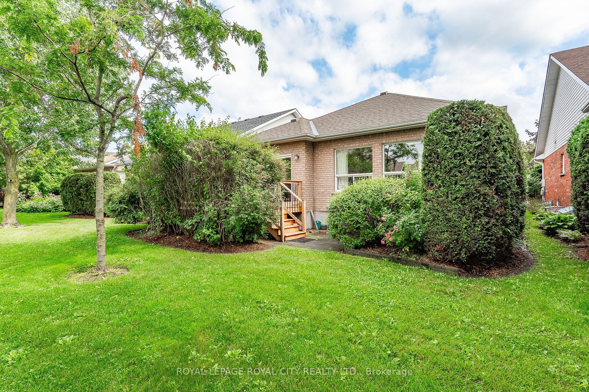 24 Beechlawn Boulevard, #N/A