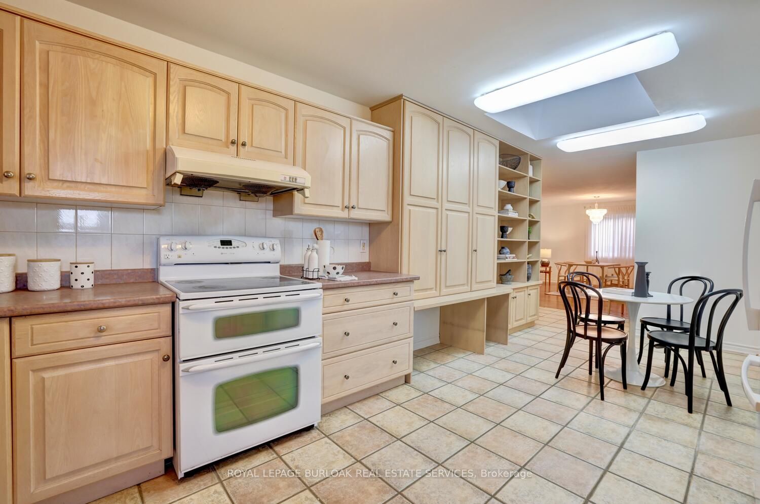 8055 Pinellas Park Dr
