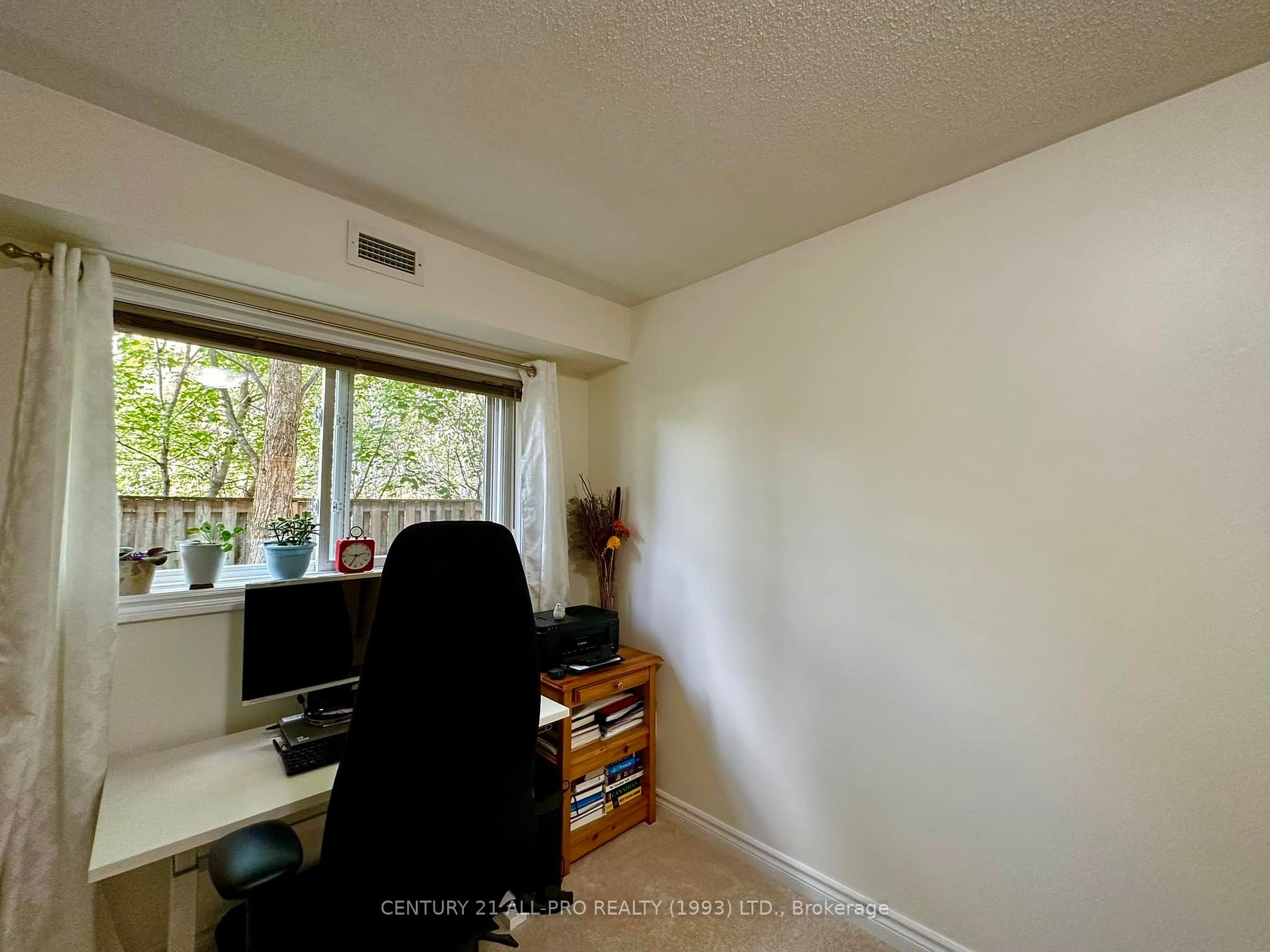 841 Battell St, #109