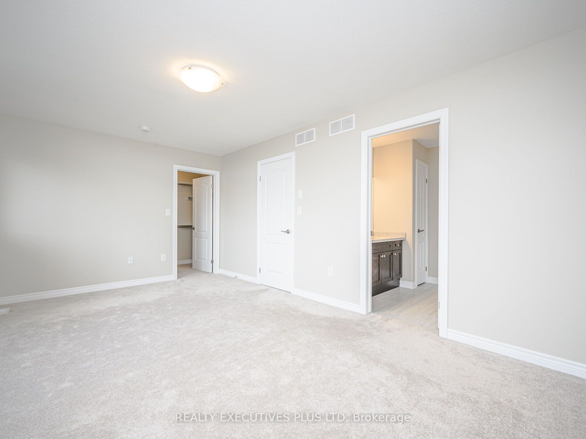 71 Laurent Avenue