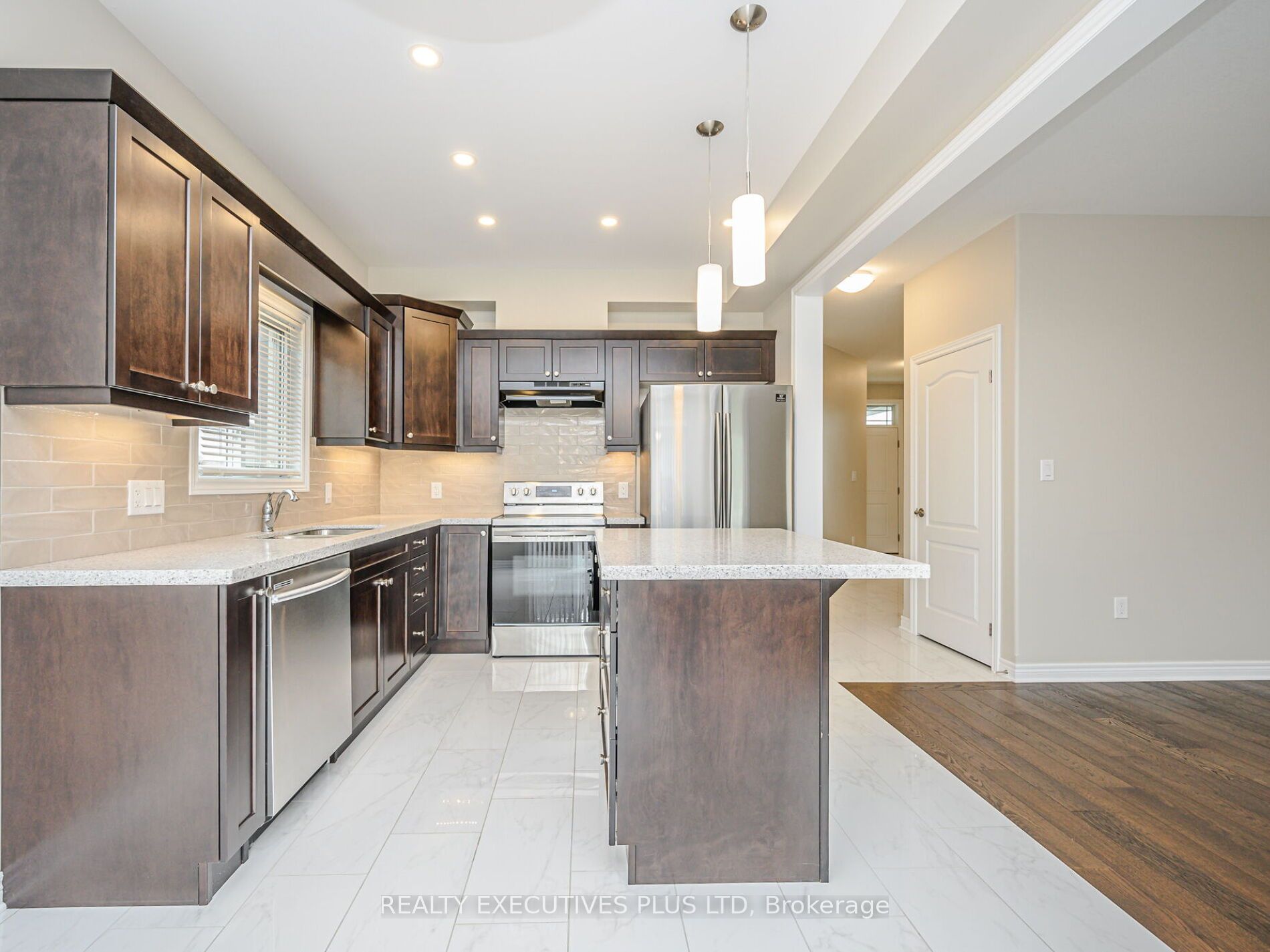 71 Laurent Avenue