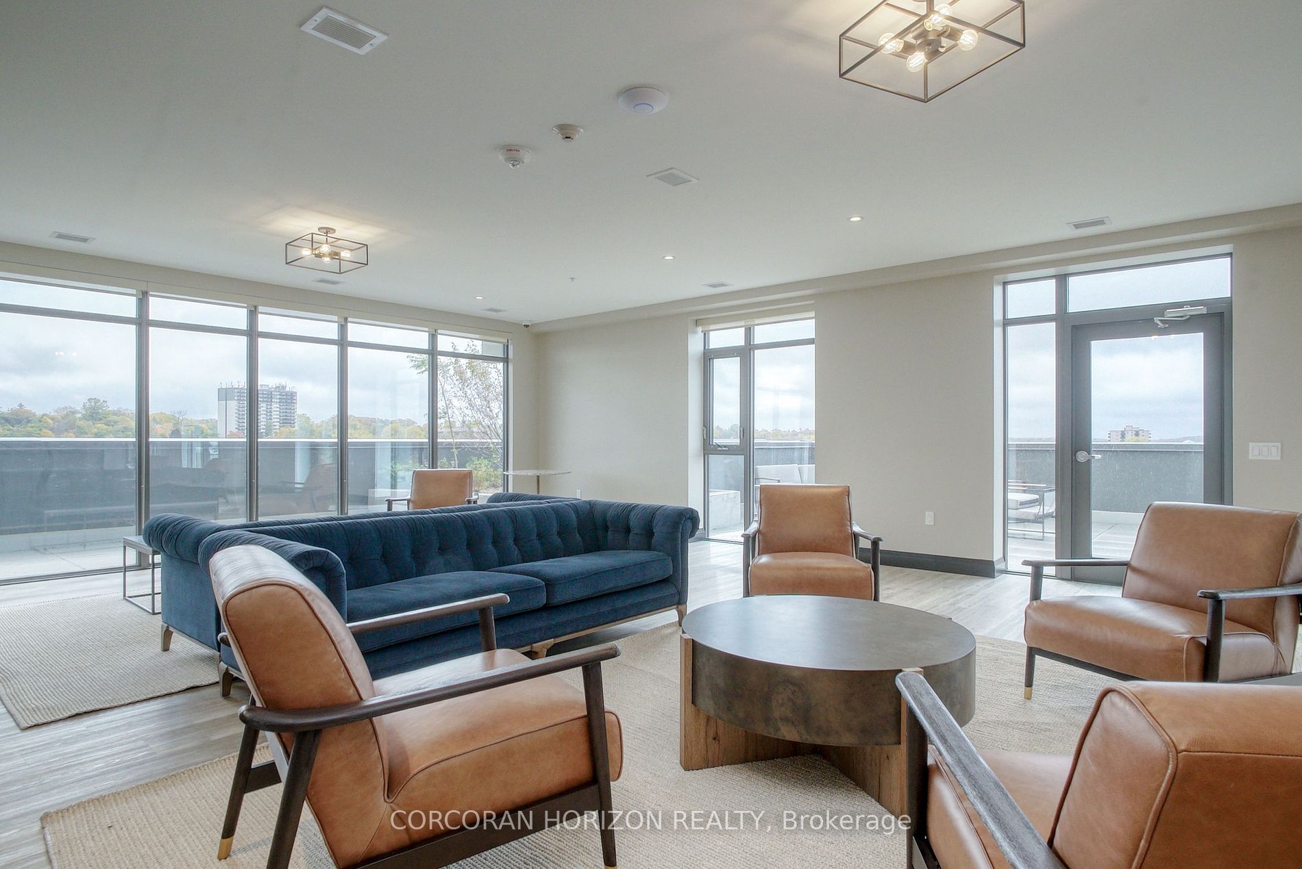 50 Grand Avenue S, #1910