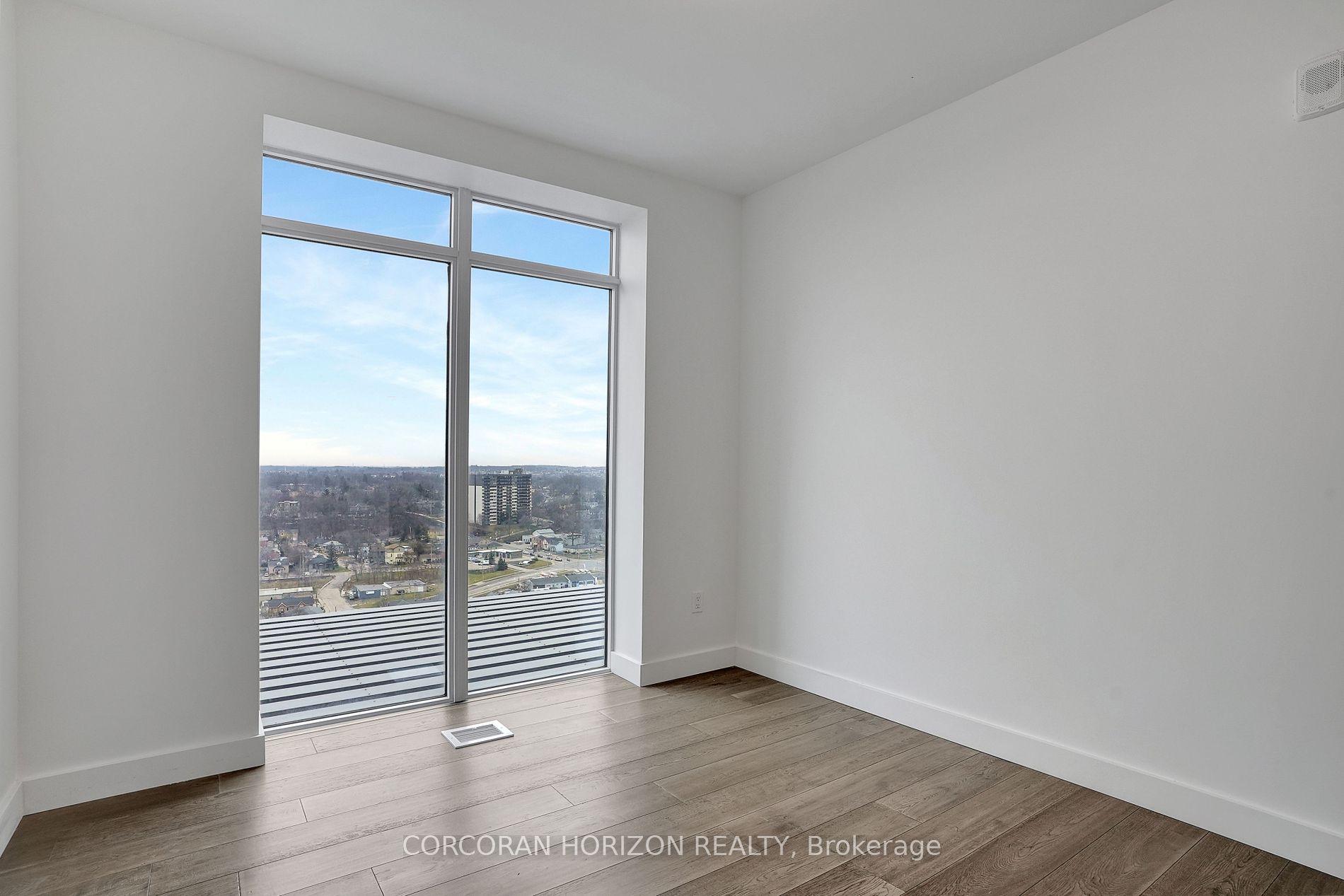 50 Grand Avenue S, #1910