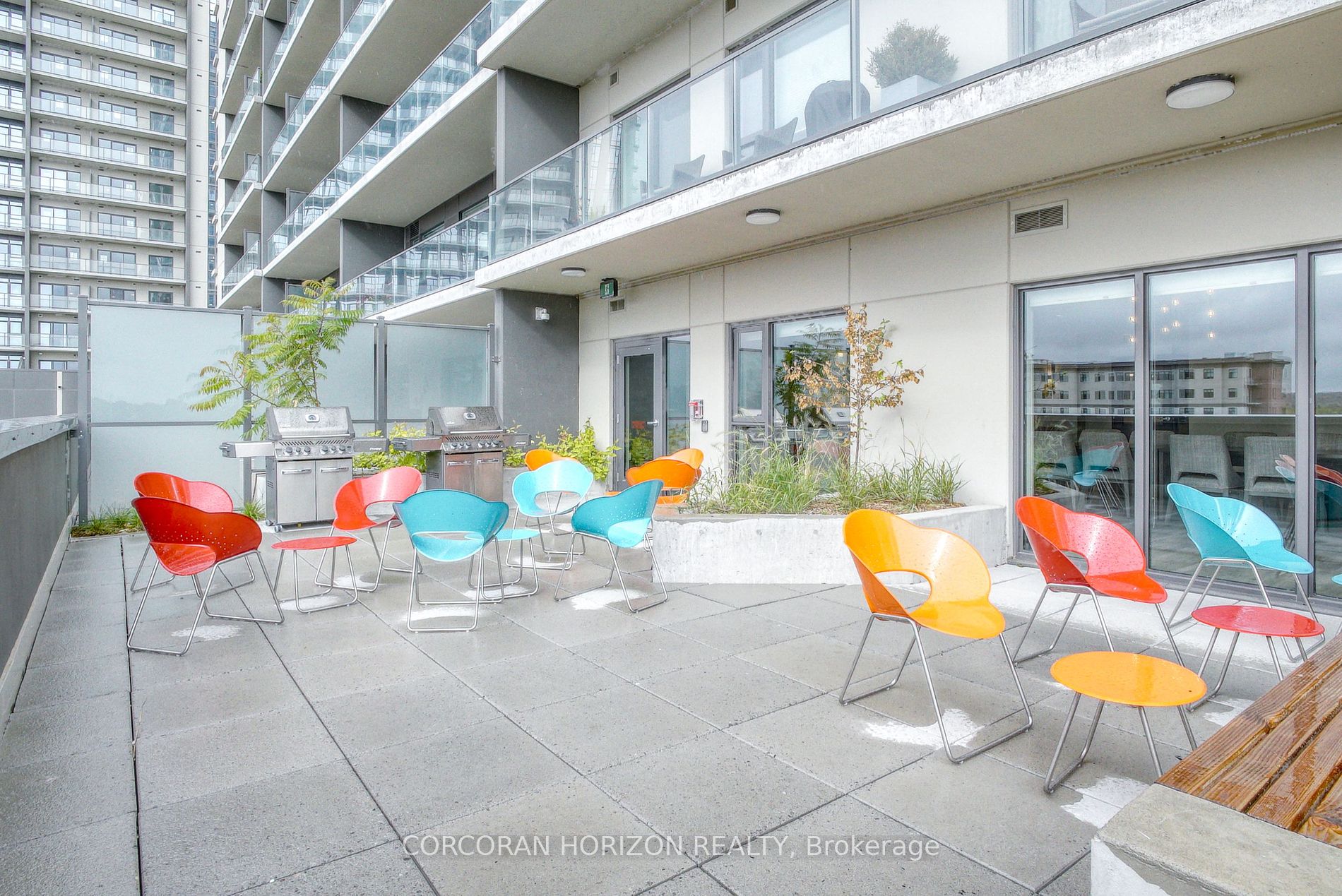 50 Grand Avenue S, #1910