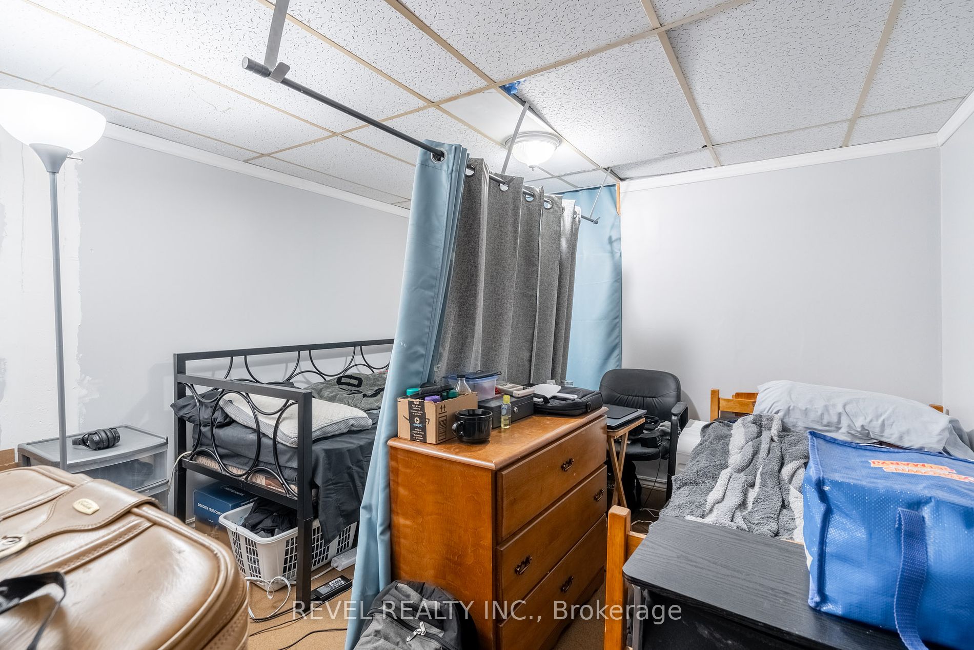 251 Glencairn Ave