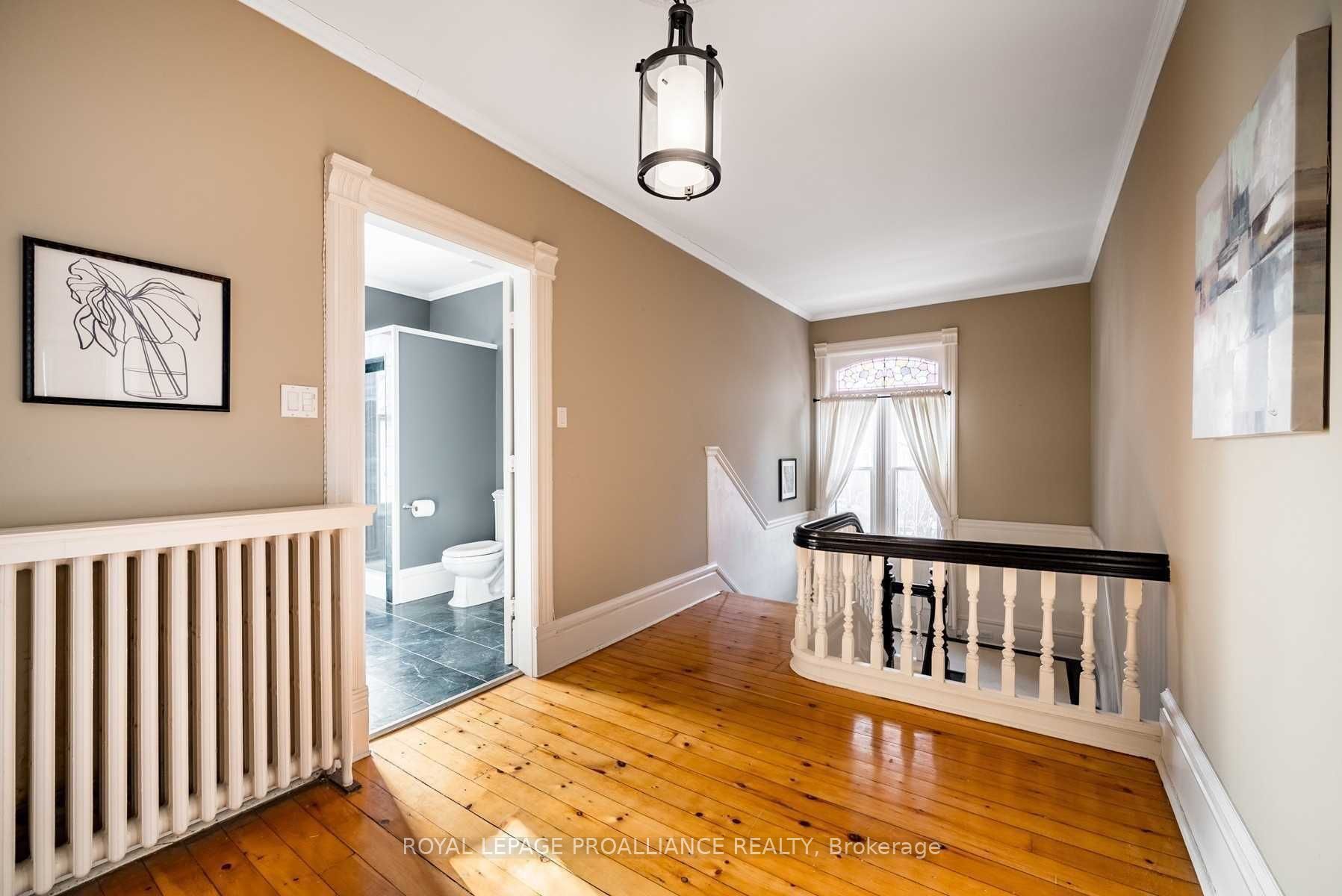 28 Bedford St