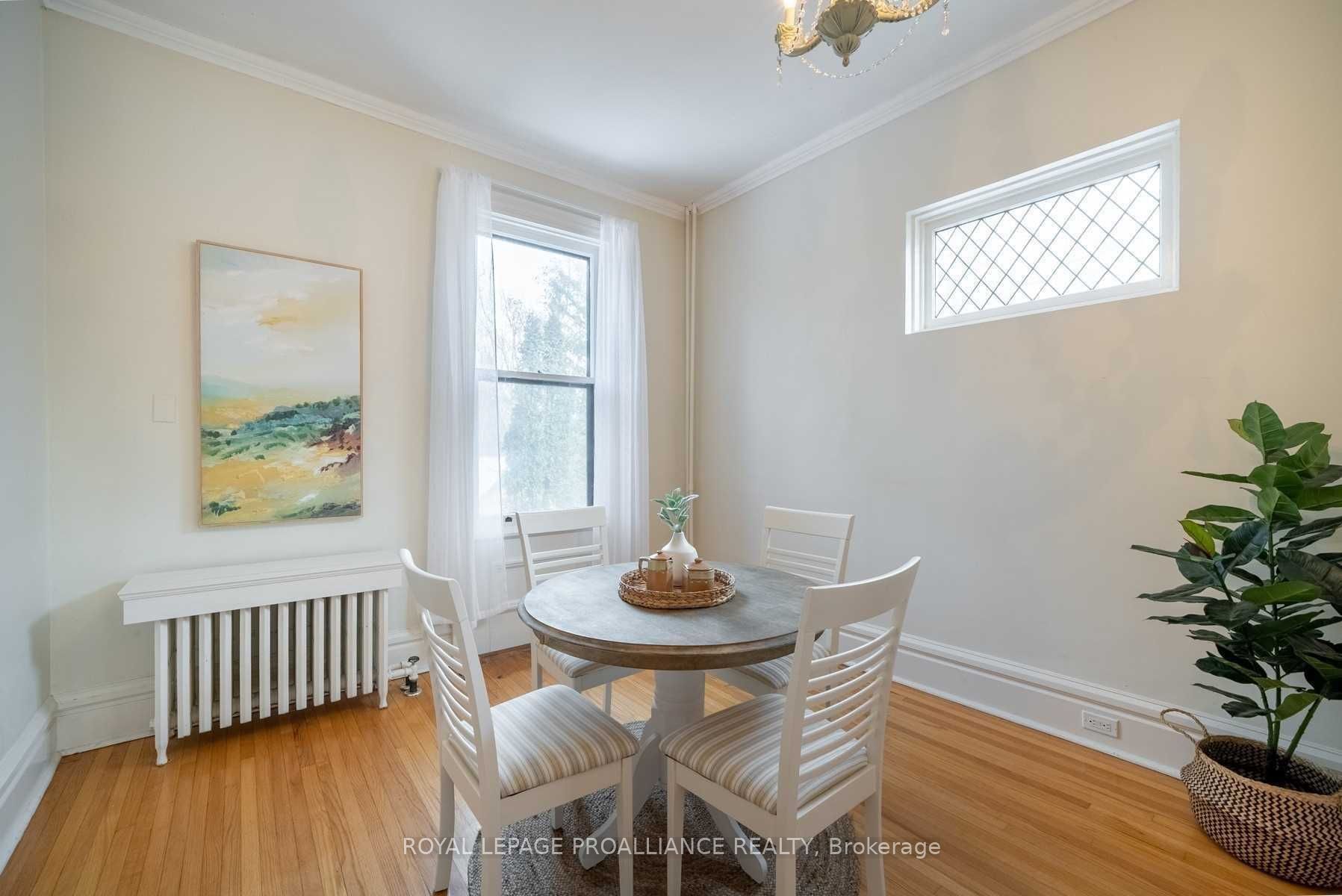 28 Bedford St
