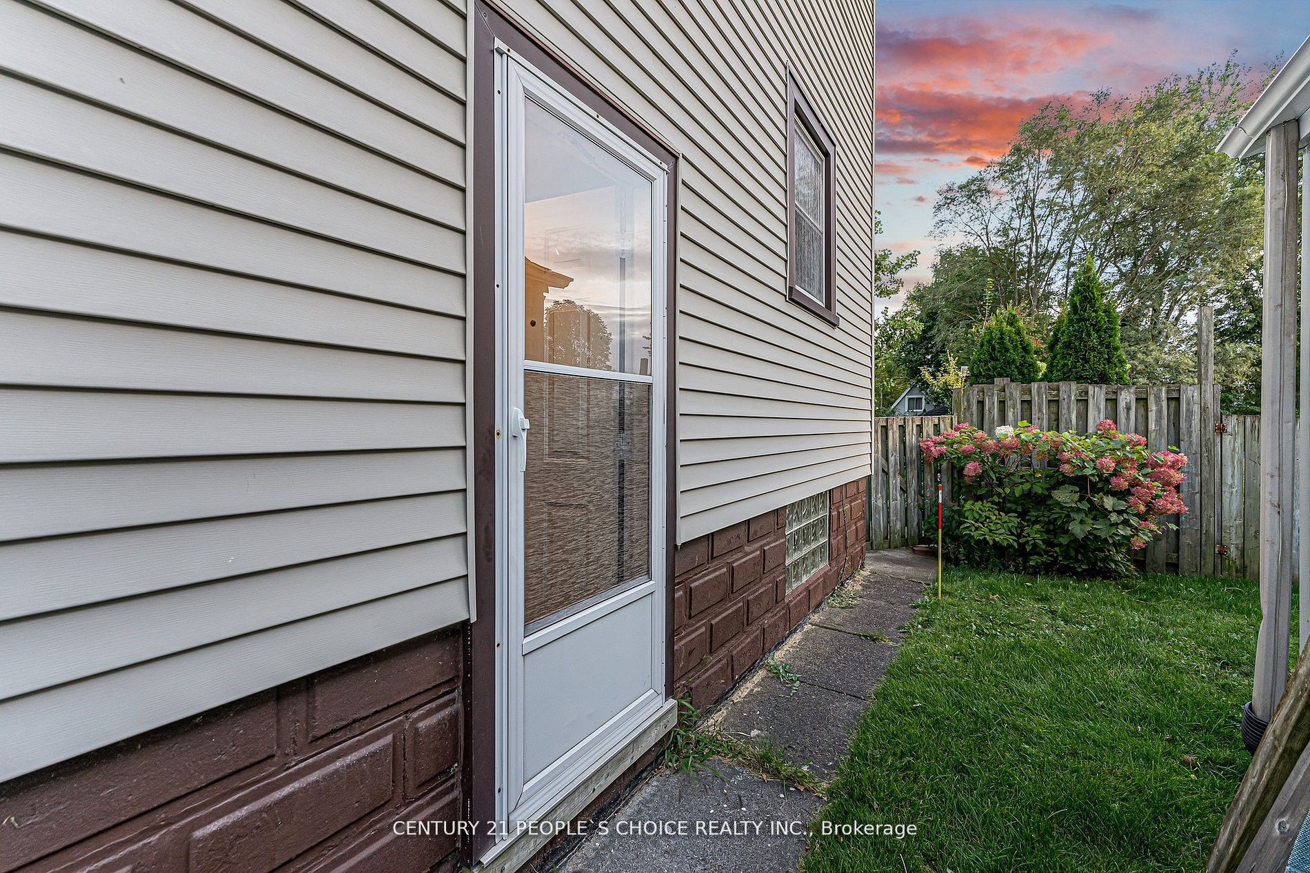 5810 Symmes Street