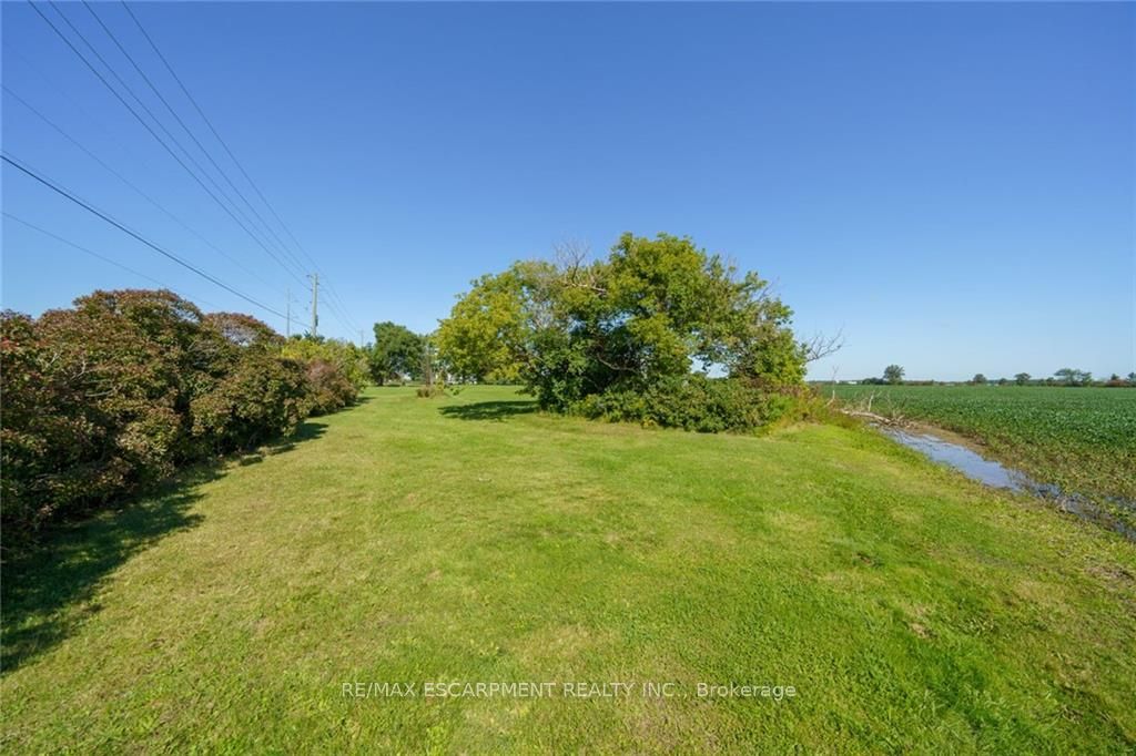 535 #20 Haldimand Rd