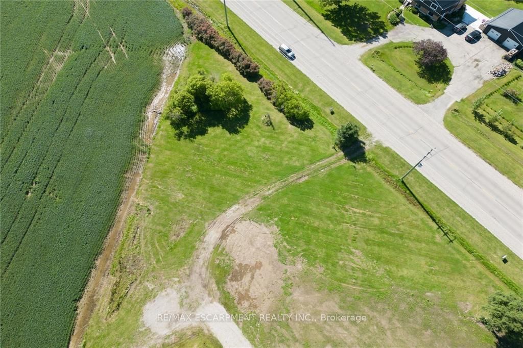 535 #20 Haldimand Rd