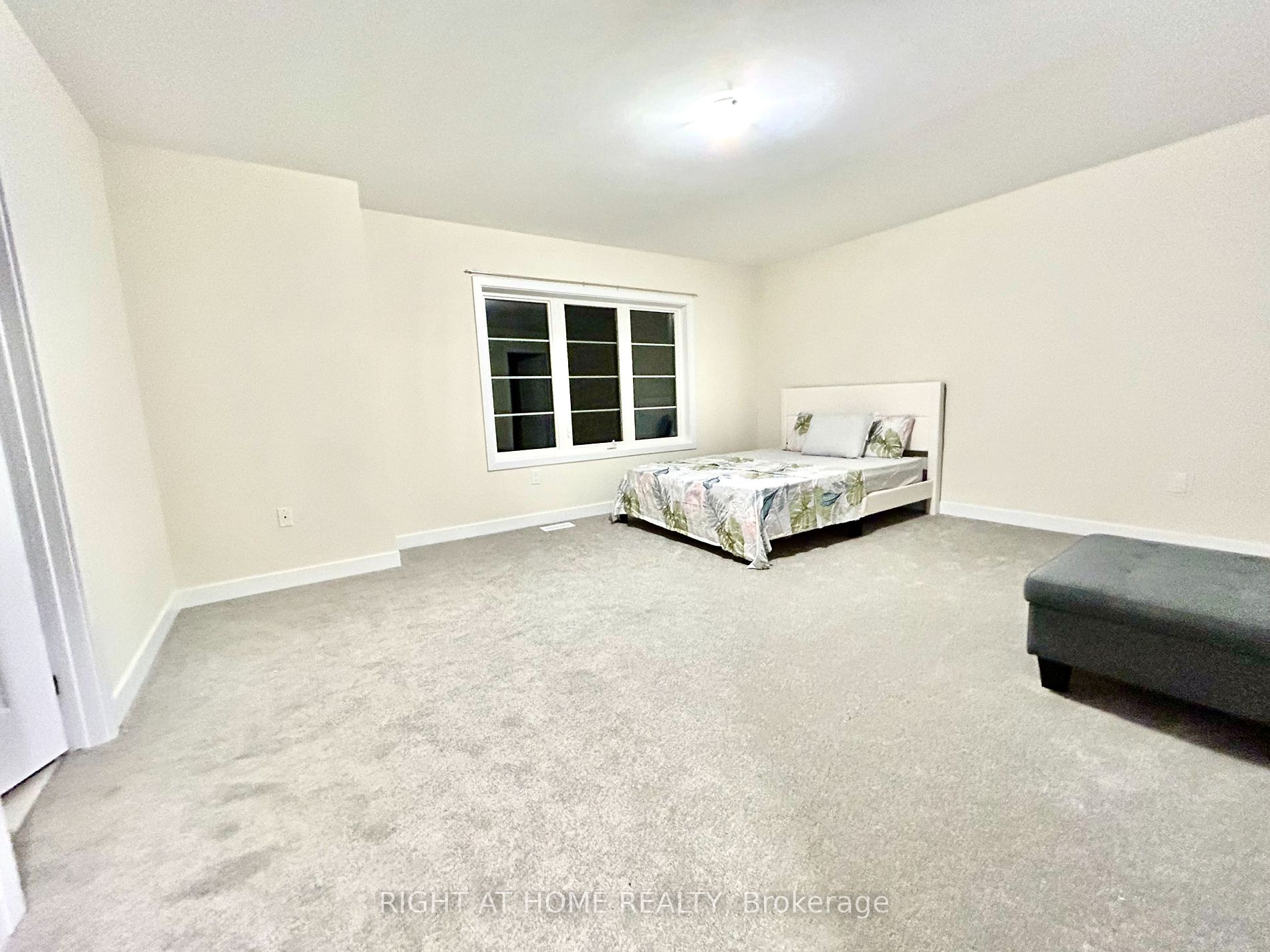 91 Higgins Avenue