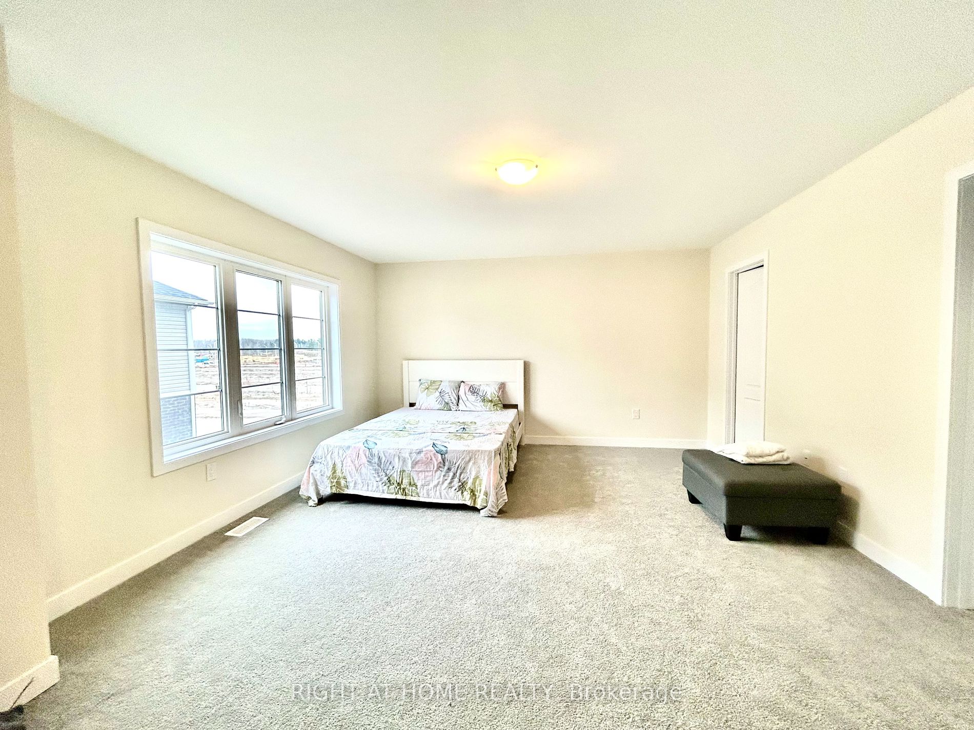 91 Higgins Avenue