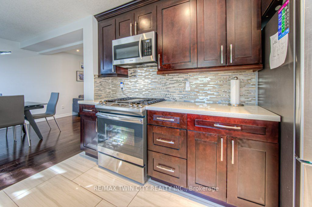 139 Downey Road