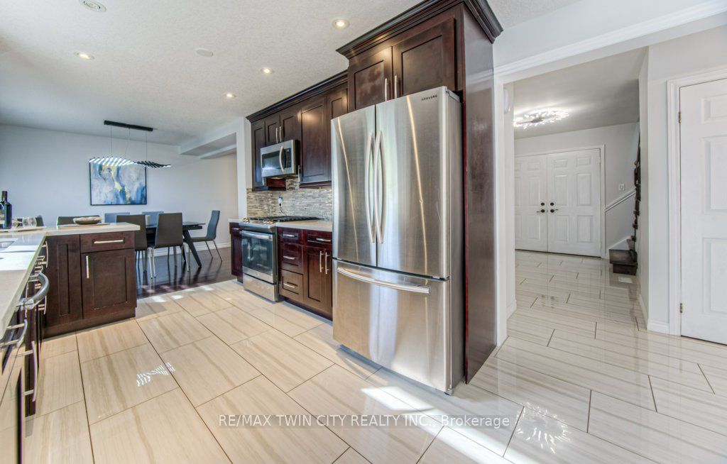 139 Downey Road