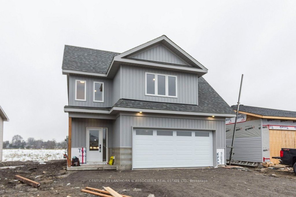 18 Summit Dr